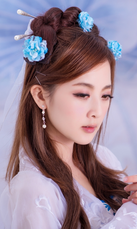 Download mobile wallpaper Face, Chinese, Women, Earrings, Asian, Mikako Zhang Kaijie, Taiwanese, Hair Dress, Hairpin for free.