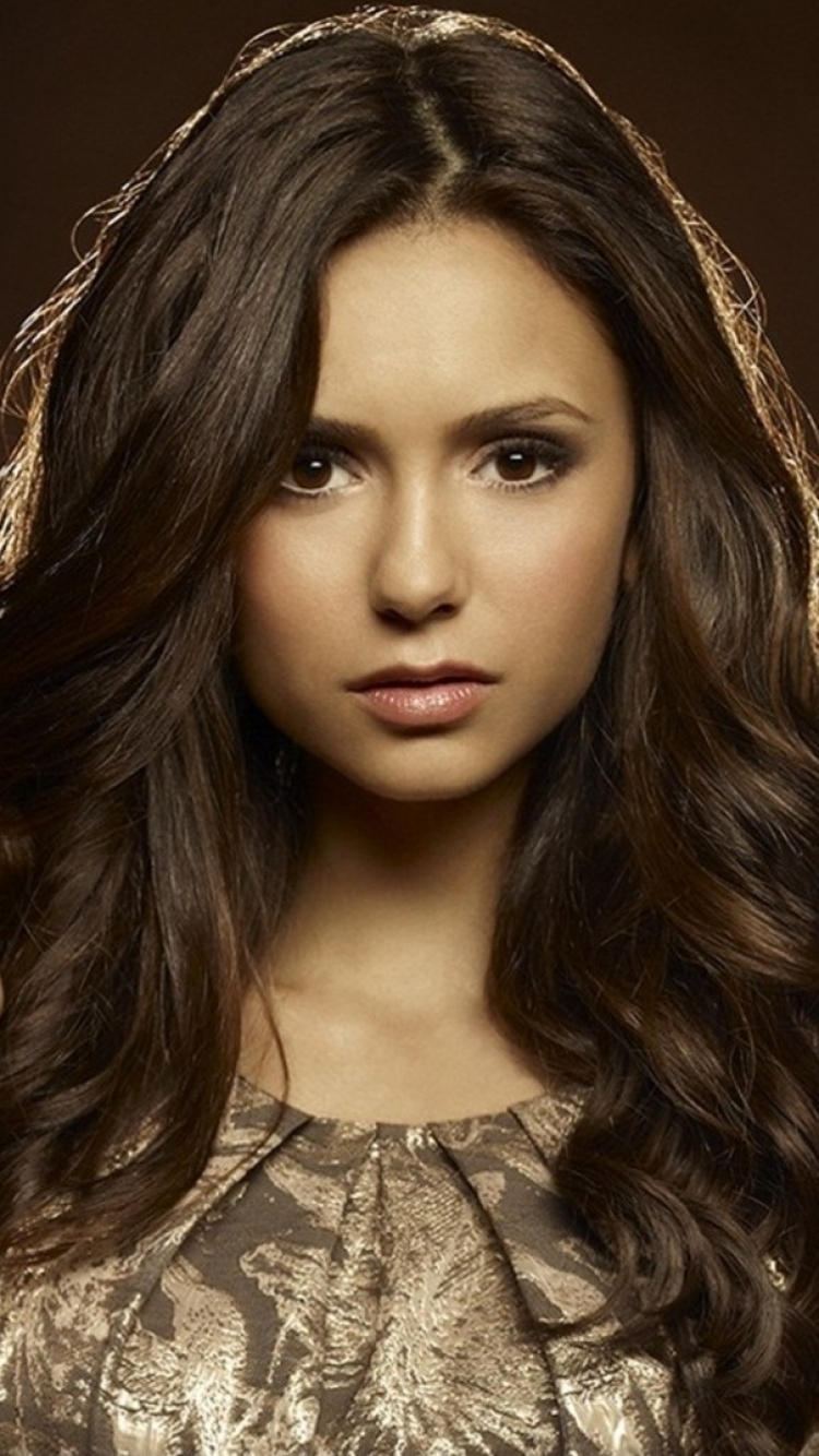 Download mobile wallpaper Celebrity, Nina Dobrev for free.