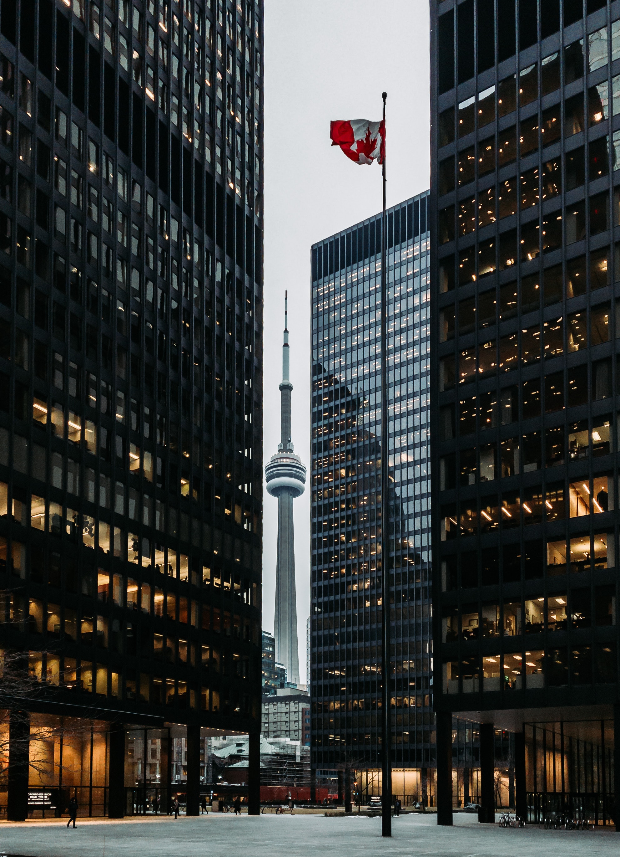 HQ Canada Background