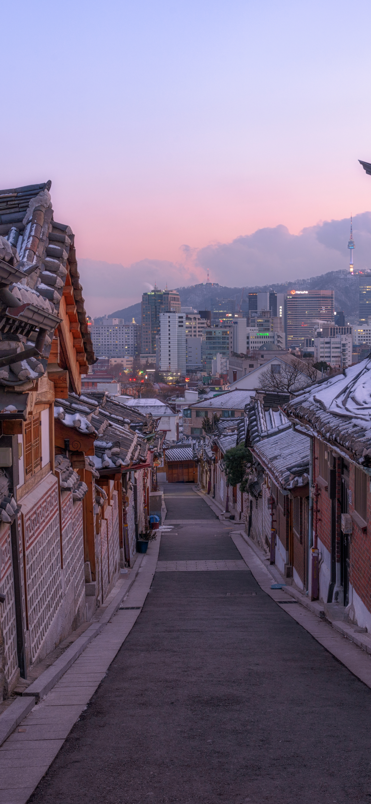 Handy-Wallpaper Städte, Architektur, Straße, Seoul, Korea, Die Architektur, Menschengemacht, Innerortsstraße, Bukchon Hanok kostenlos herunterladen.
