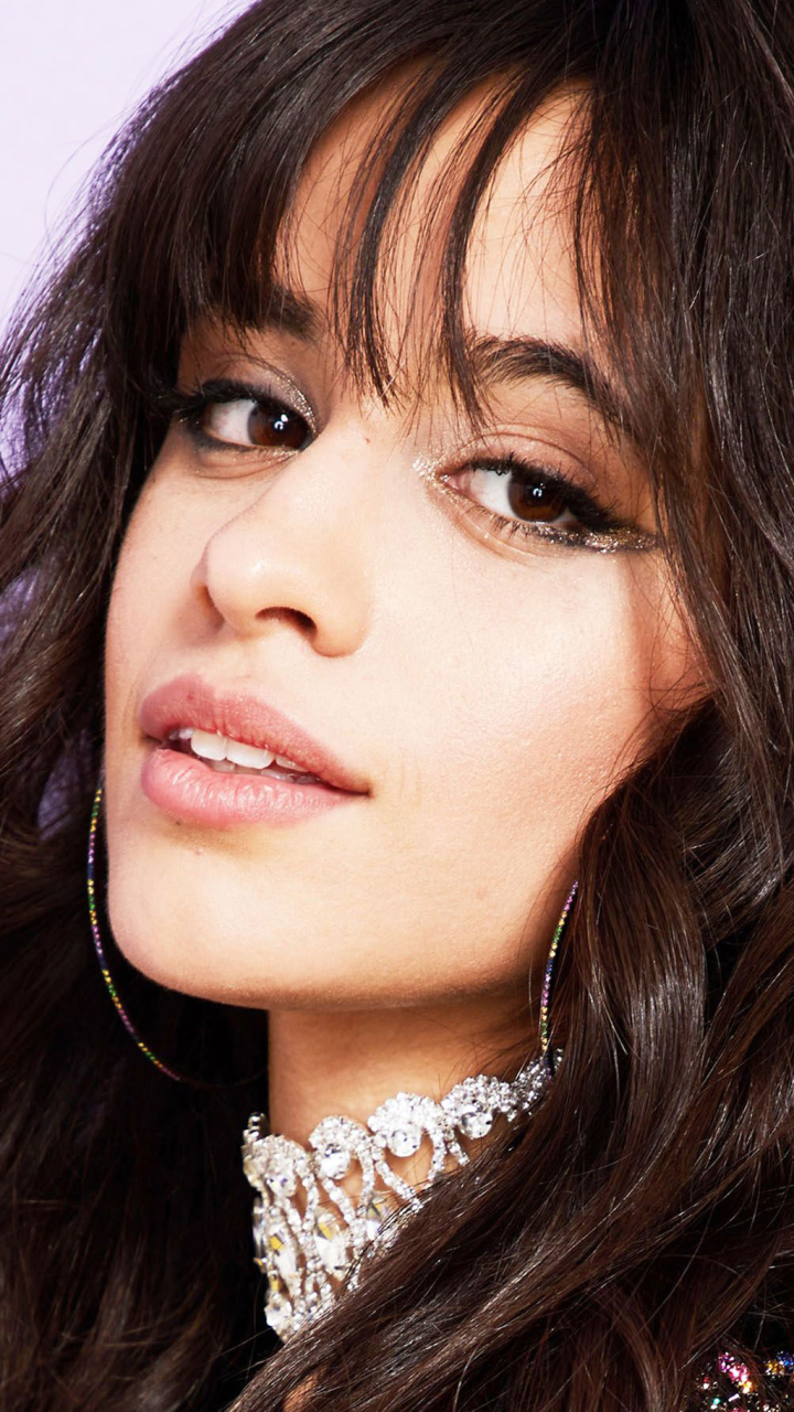 Download mobile wallpaper Music, Close Up, Singer, Face, Brunette, Brown Eyes, Long Hair, Latina, Camila Cabello for free.