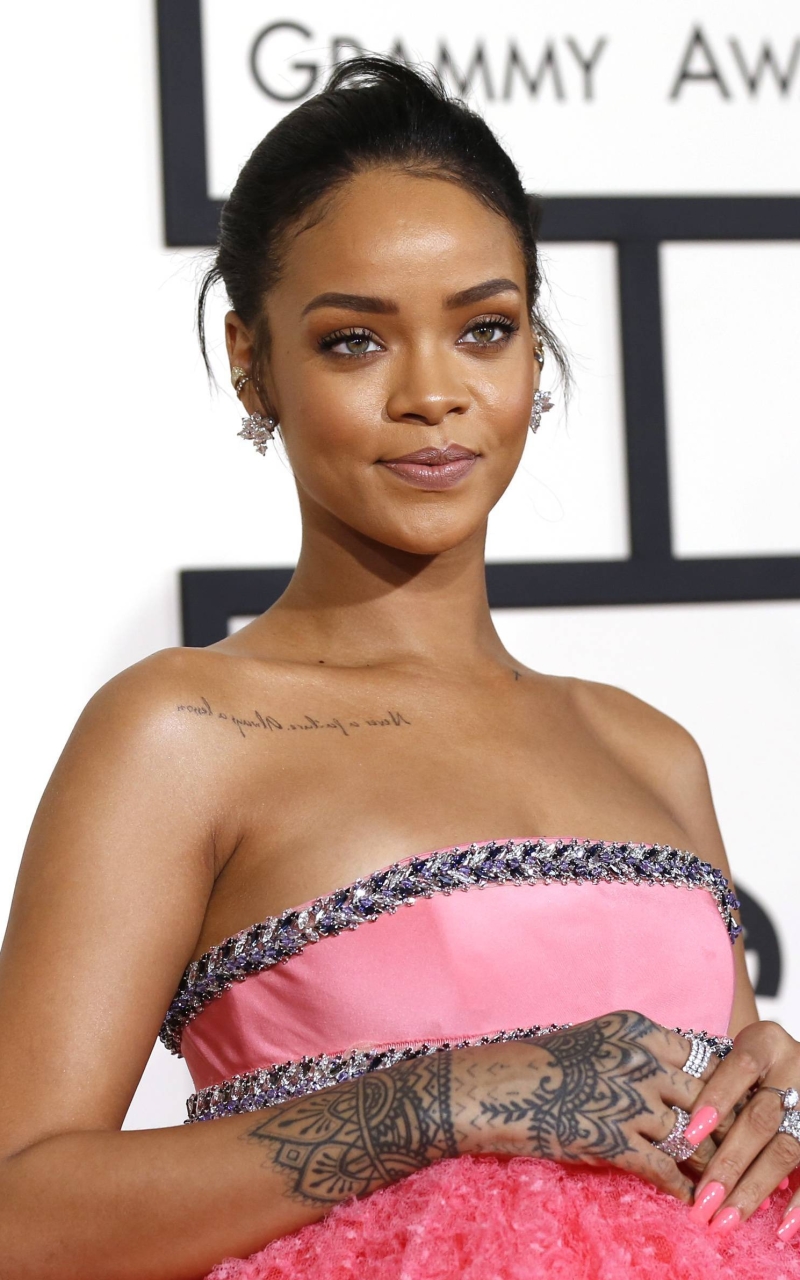 Download mobile wallpaper Music, Rihanna, Tattoo, Singer, Black Hair, Barbadian for free.
