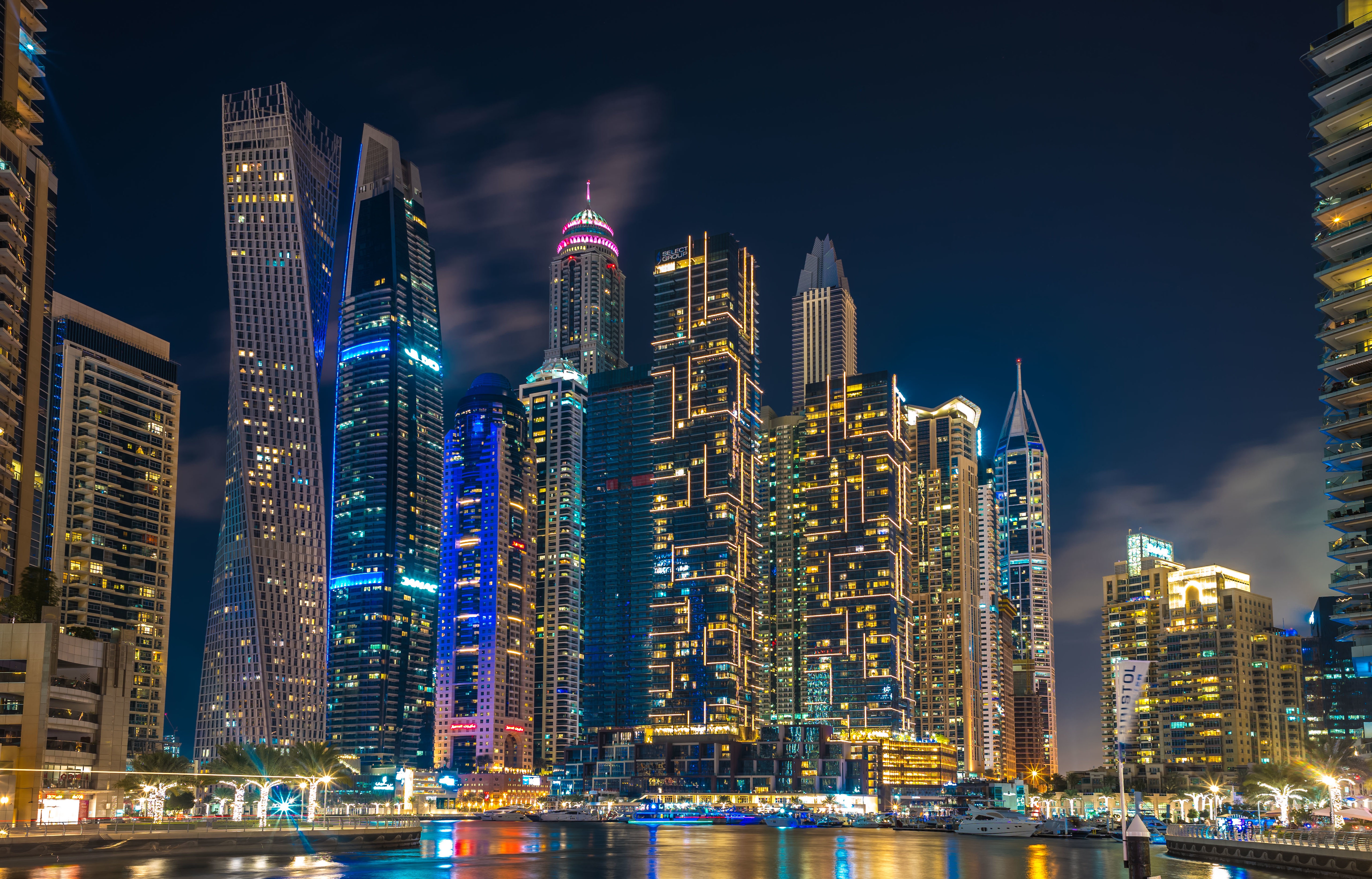 Laden Sie das Städte, Wolkenkratzer, Gebäude, Dubai, Vereinigte Arabische Emirate, Nacht, Menschengemacht, Großstadt-Bild kostenlos auf Ihren PC-Desktop herunter