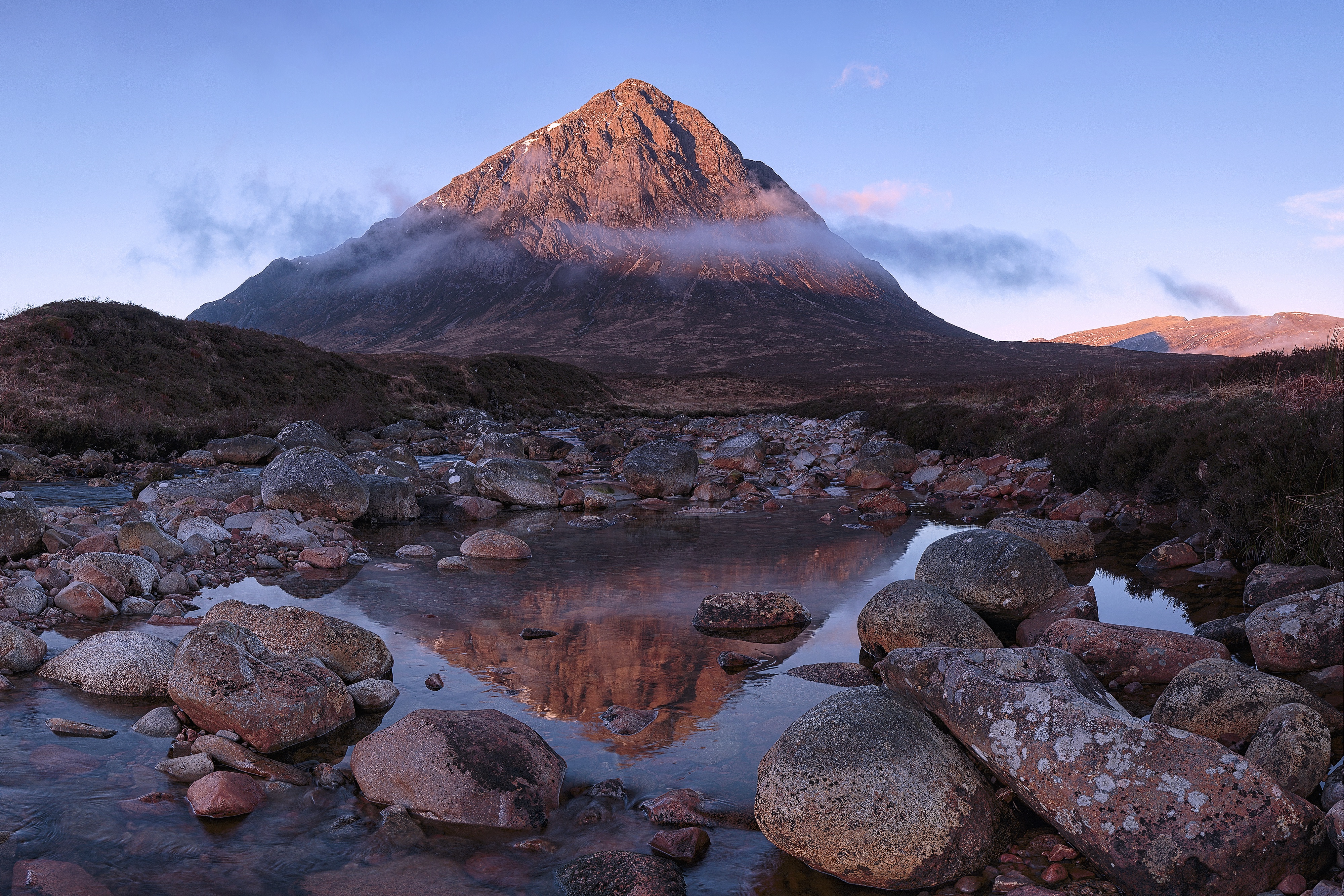 Descarga gratis la imagen Naturaleza, Montañas, Montaña, Tierra/naturaleza, Reflejo en el escritorio de tu PC