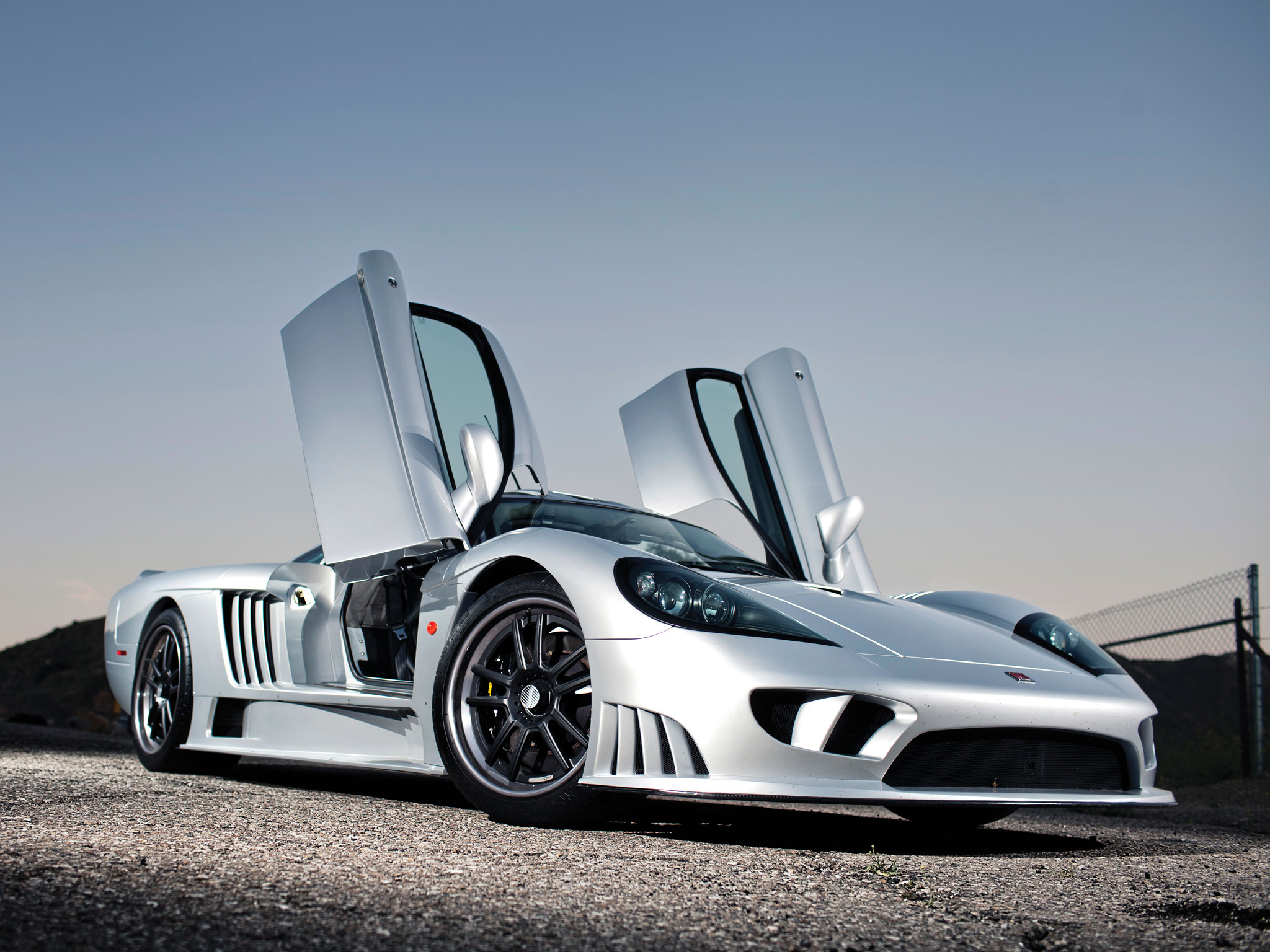 Mobile wallpaper supercar, cars, side view, silver, silvery, saleen, s7