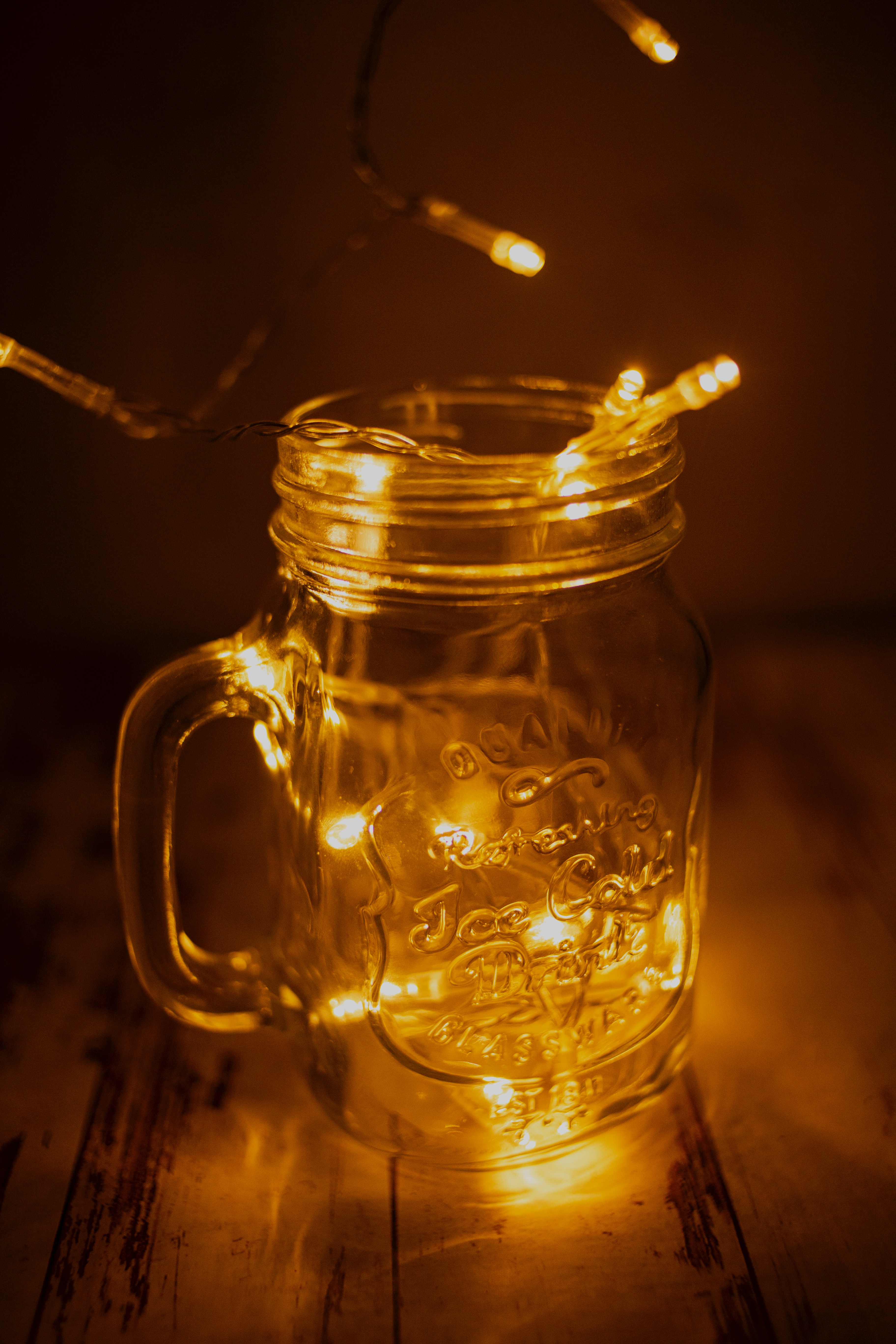 mug, cup, miscellanea, garland, shine, light, miscellaneous, glow wallpapers for tablet