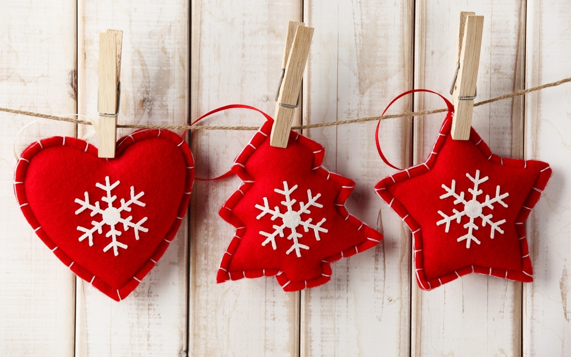 Download mobile wallpaper Christmas, Holiday, Heart, Decoration, Star for free.