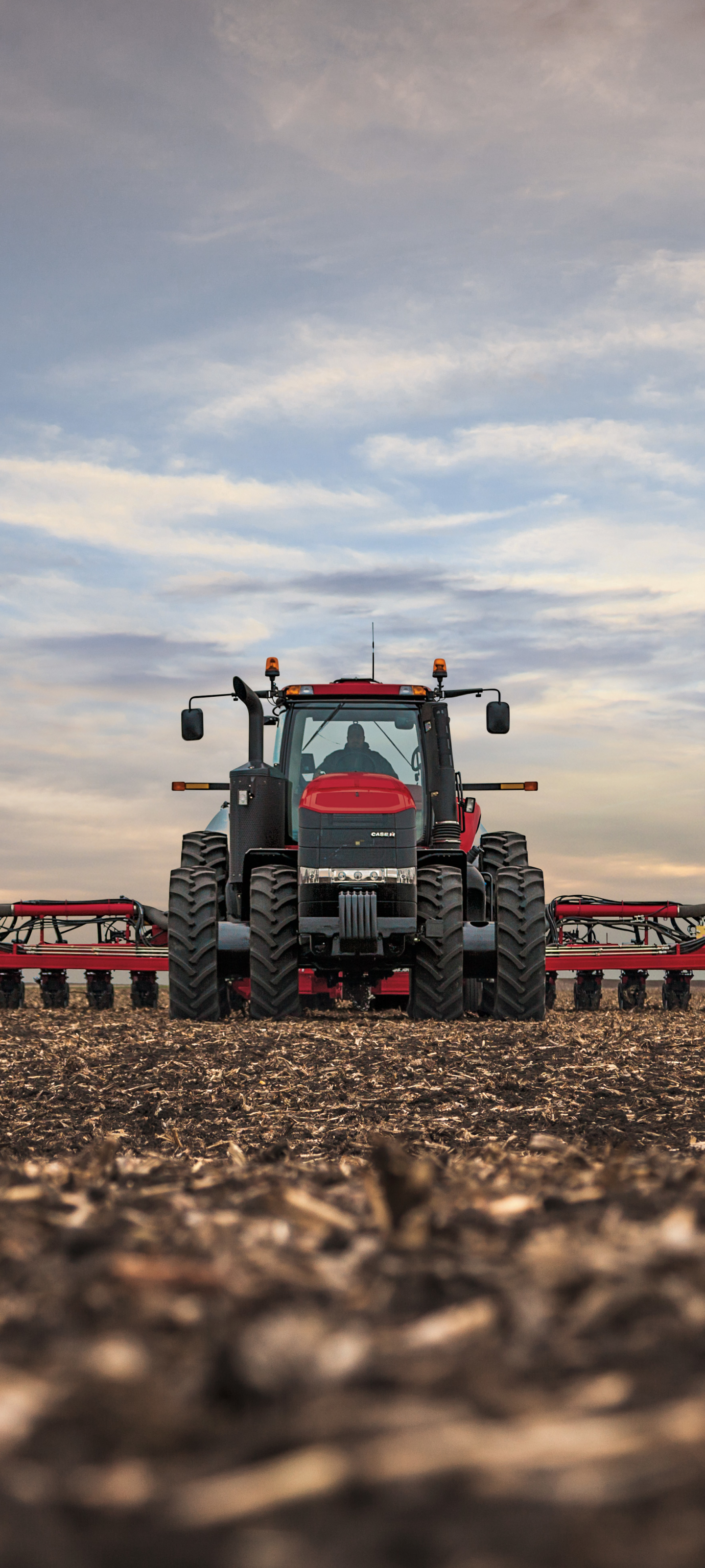 1419342 Bildschirmschoner und Hintergrundbilder Fall Traktor auf Ihrem Telefon. Laden Sie  Bilder kostenlos herunter