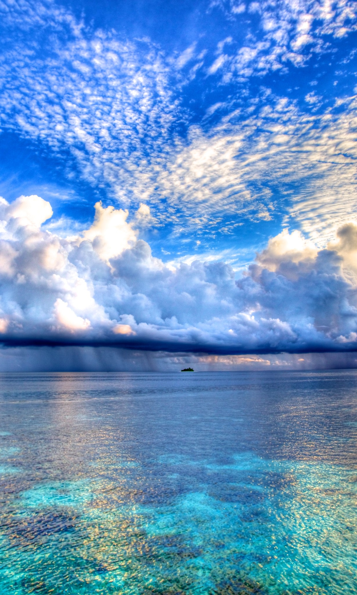 Скачати мобільні шпалери Природа, Вода, Небо, Горизонт, Океан, Земля, Хмара, Мальдіви безкоштовно.