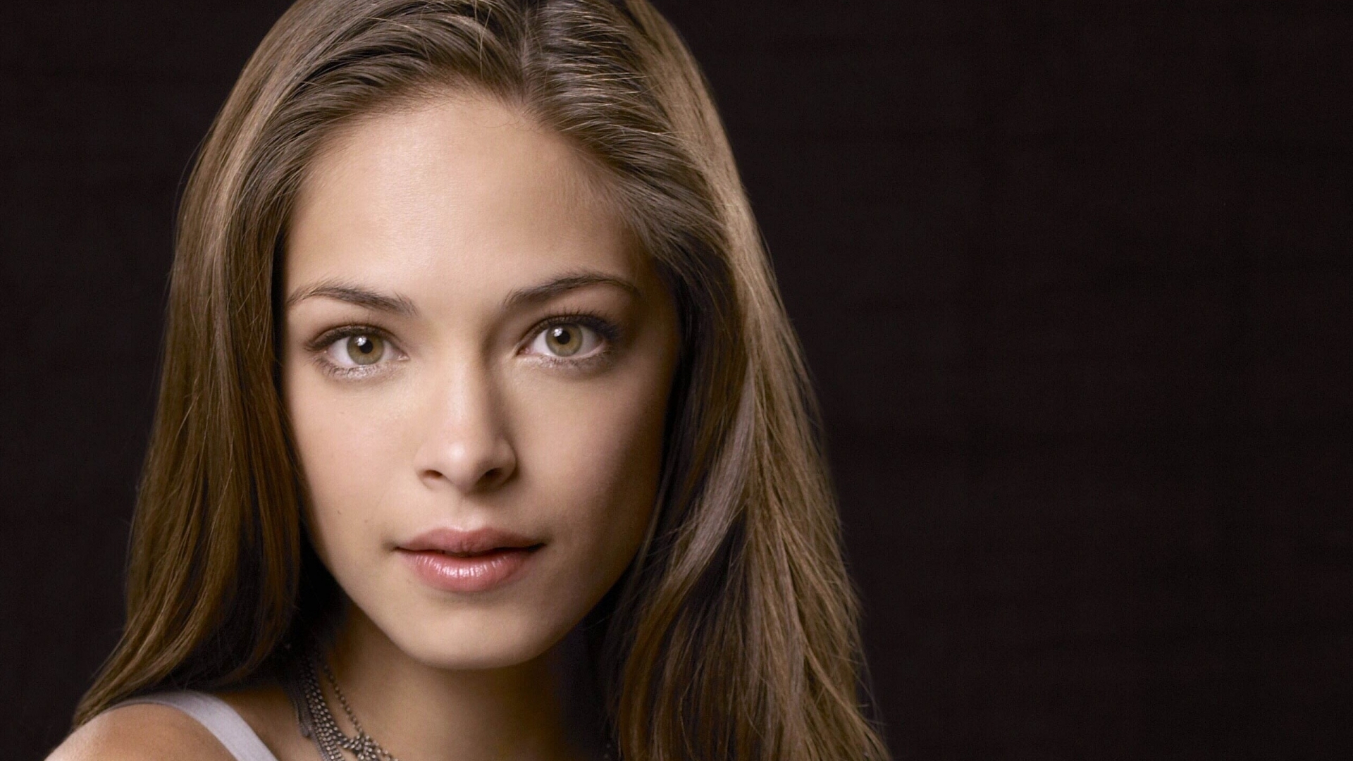 Descarga gratis la imagen Celebridades, Kristin Kreuk en el escritorio de tu PC