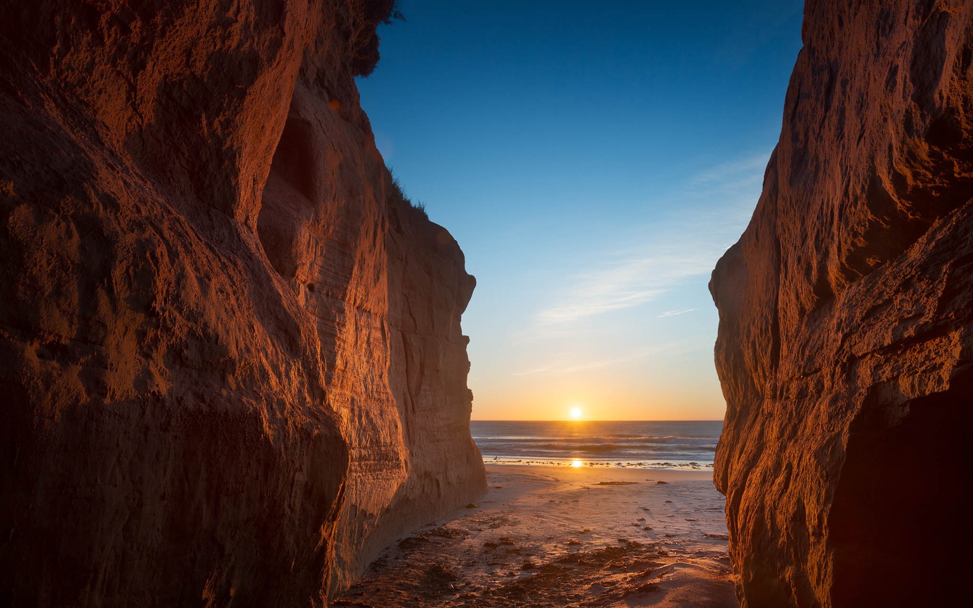 Free download wallpaper Sky, Horizon, Ocean, Sunrise, Earth, Sunbeam on your PC desktop