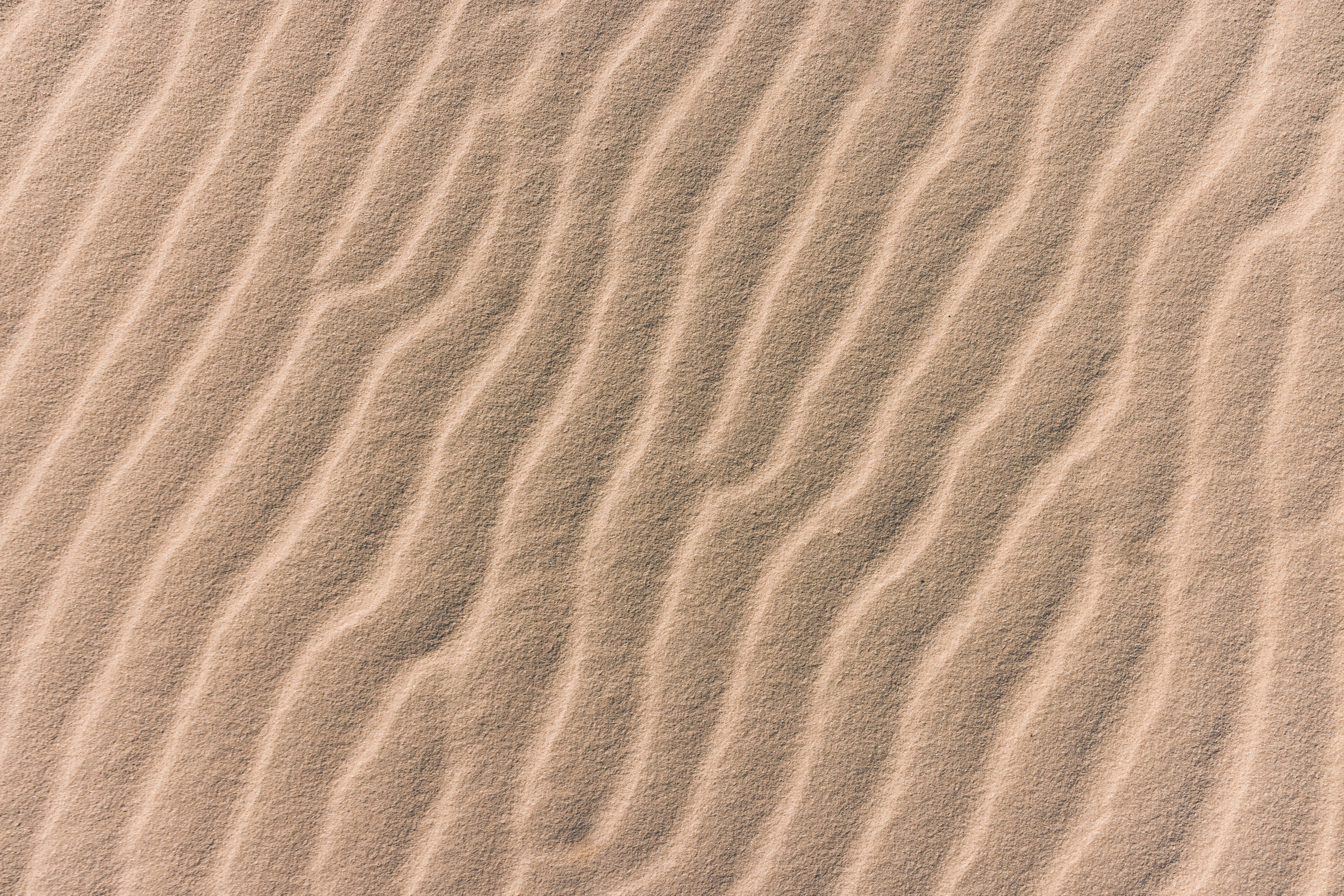 Скачать картинку Песок, Волны, Поверхность, Коричневый, Текстура, Текстуры в телефон бесплатно.
