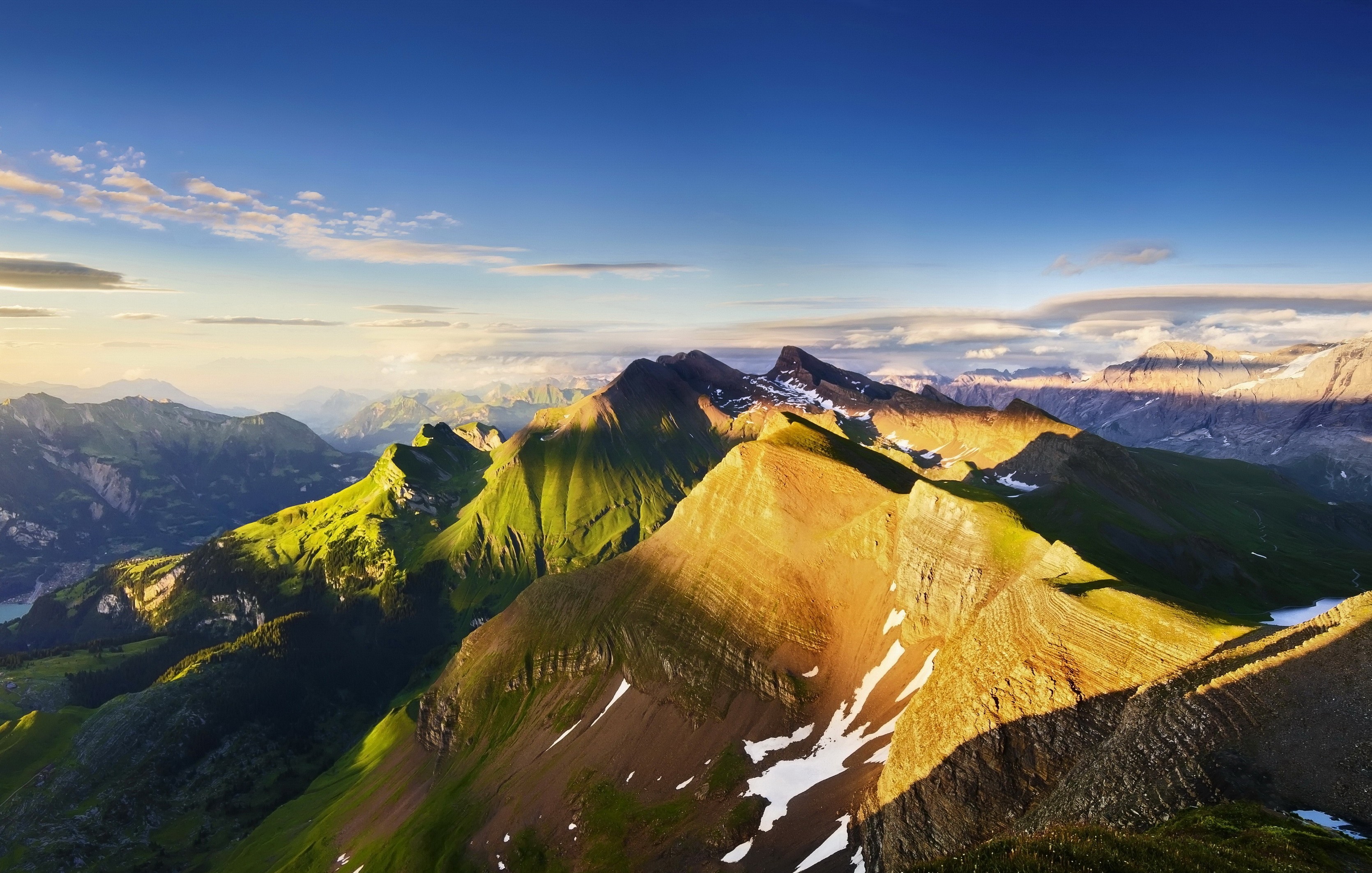 Популярные заставки и фоны Бернские Альпы на компьютер
