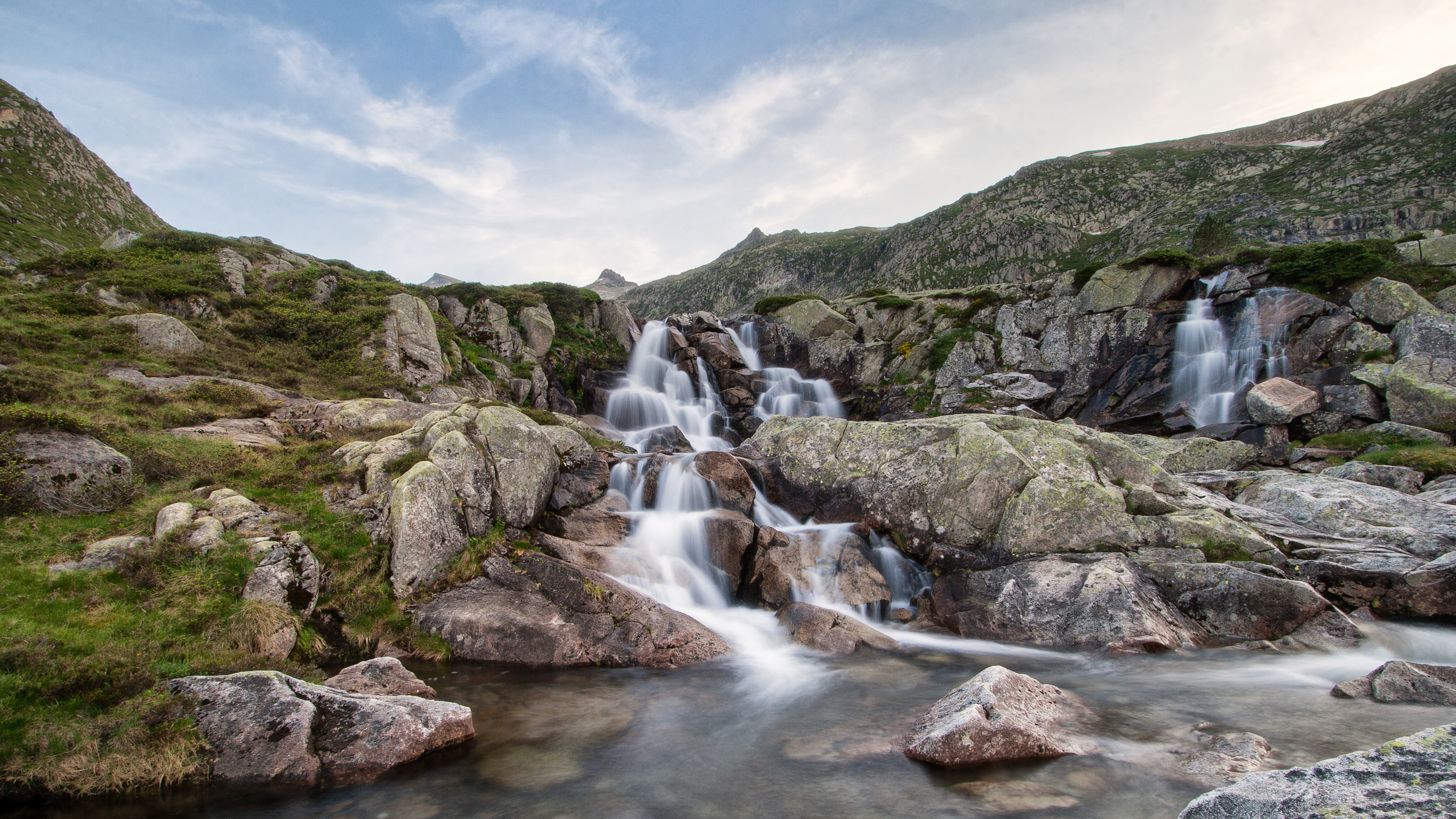 Descarga gratis la imagen Naturaleza, Agua, Cascada, Chorro, Tierra/naturaleza en el escritorio de tu PC