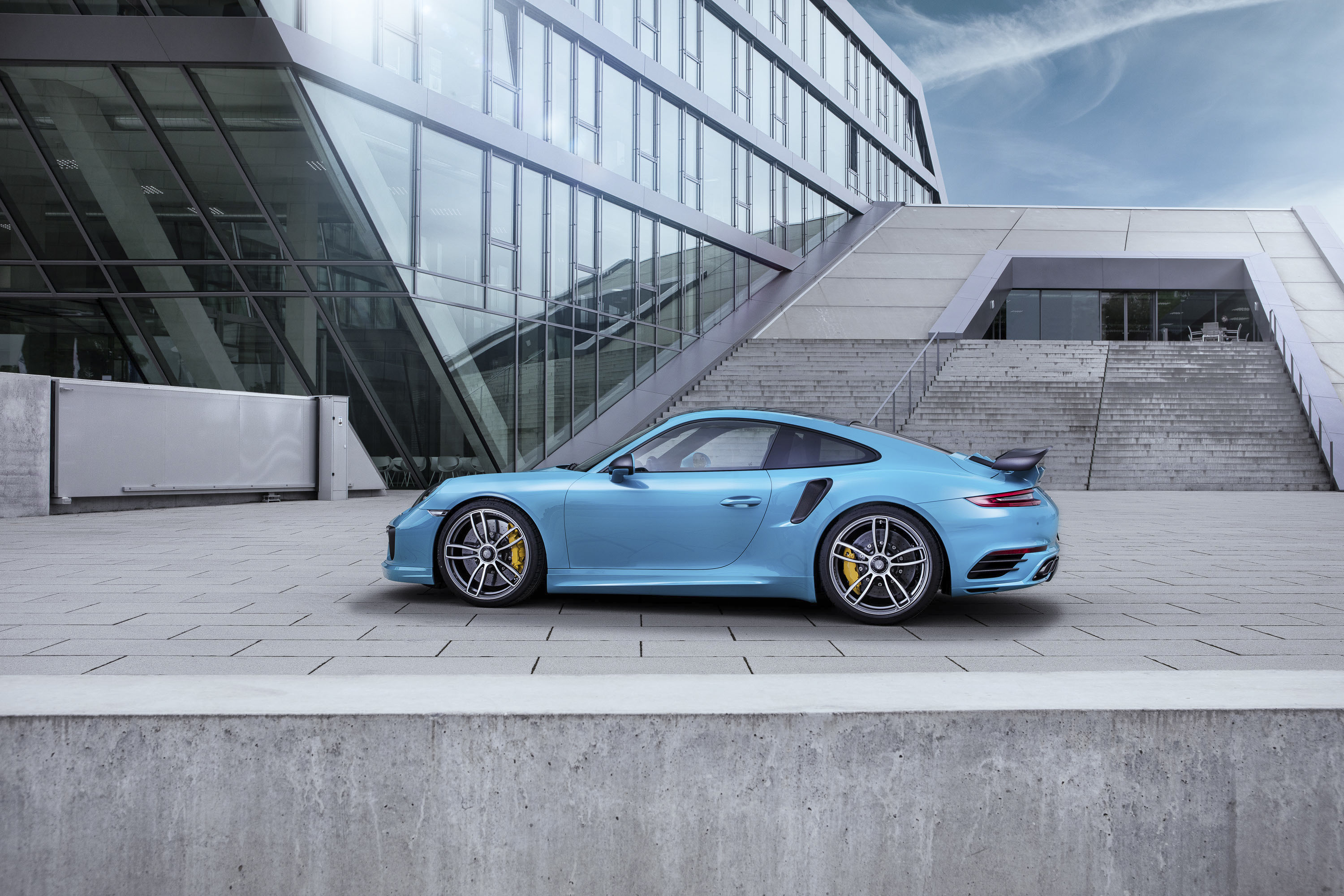 Download mobile wallpaper Porsche, Car, Porsche 911, Vehicles, Porsche 911 Turbo for free.