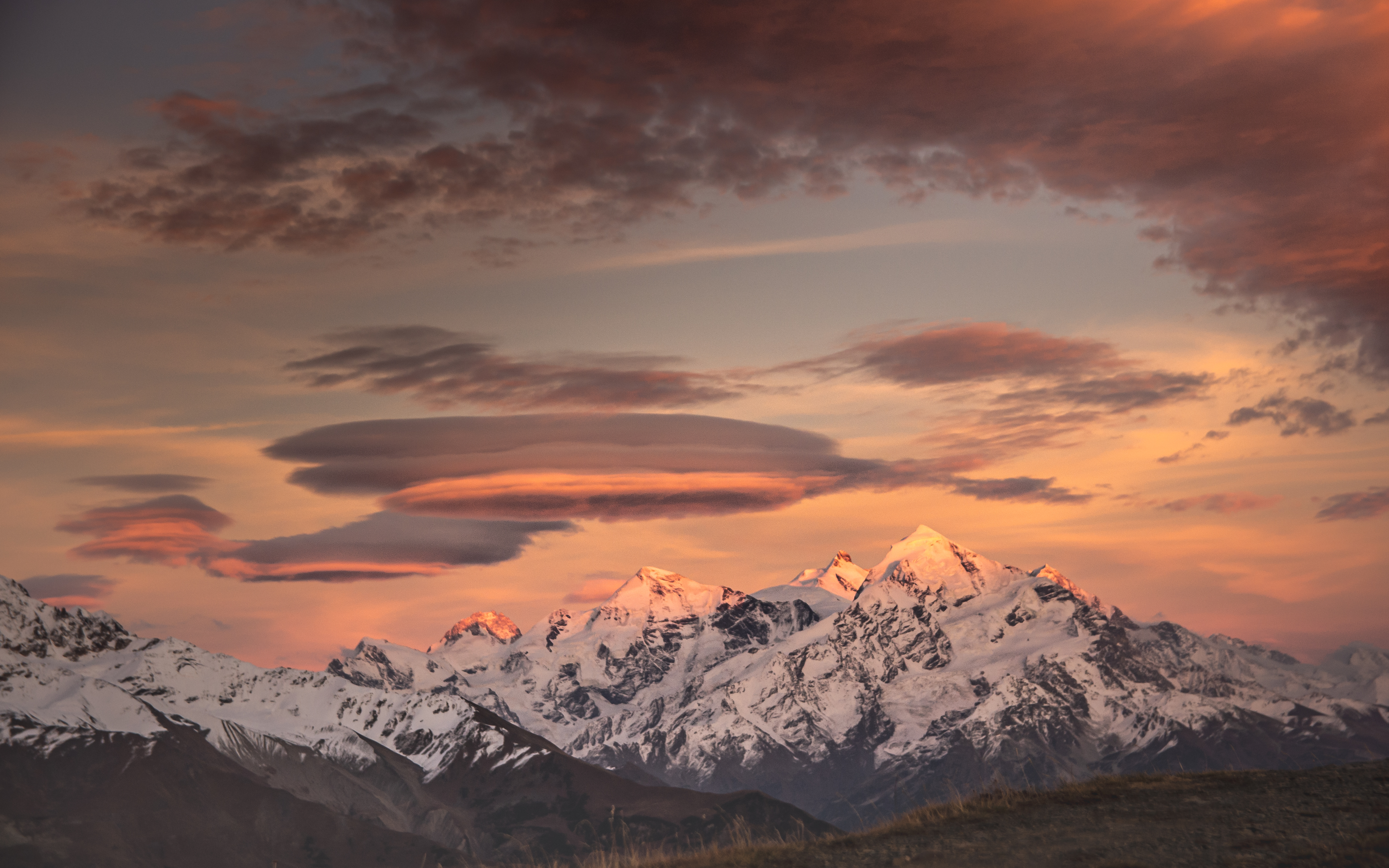 Descarga gratis la imagen Naturaleza, Cielo, Montañas, Nieve, Nevado, Cubierto De Nieve en el escritorio de tu PC