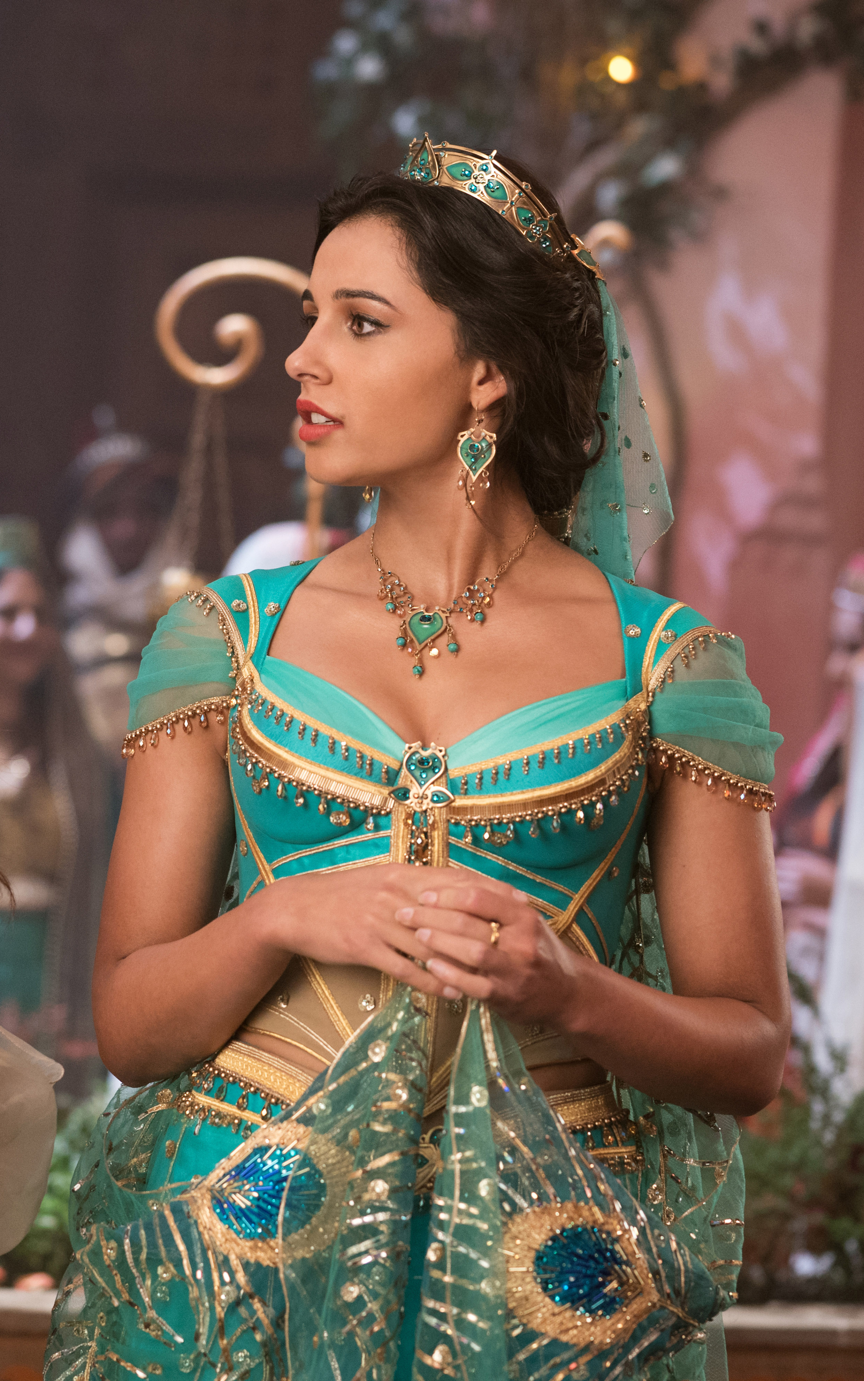 Download mobile wallpaper Movie, Naomi Scott, Princess Jasmine, Aladdin (2019) for free.