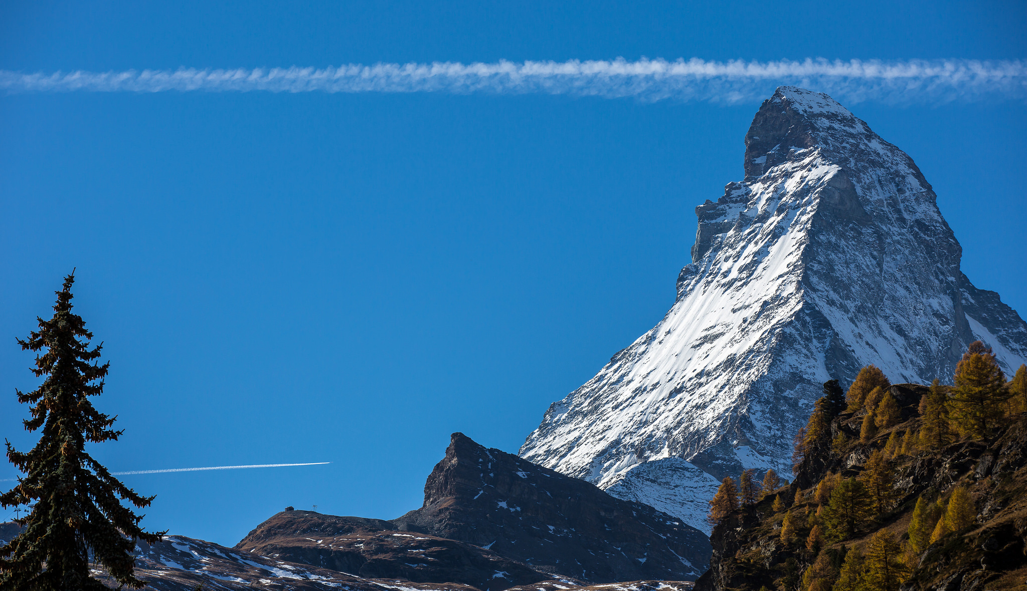 Download mobile wallpaper Nature, Mountains, Mountain, Peak, Earth, Matterhorn for free.
