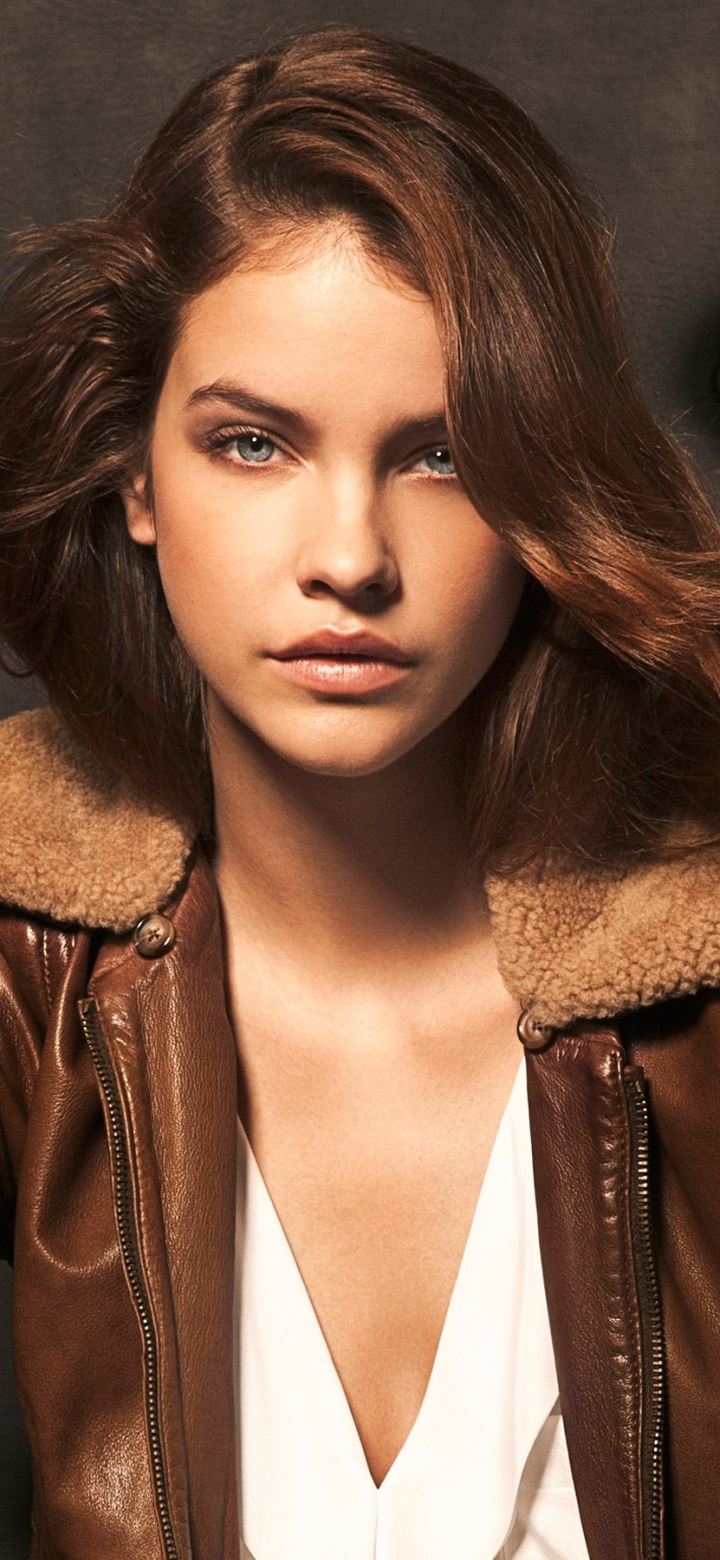 Baixar papel de parede para celular de Morena, Modelo, Celebridade, Cabelo Castanho, Barbara Palvin, Húngaro gratuito.