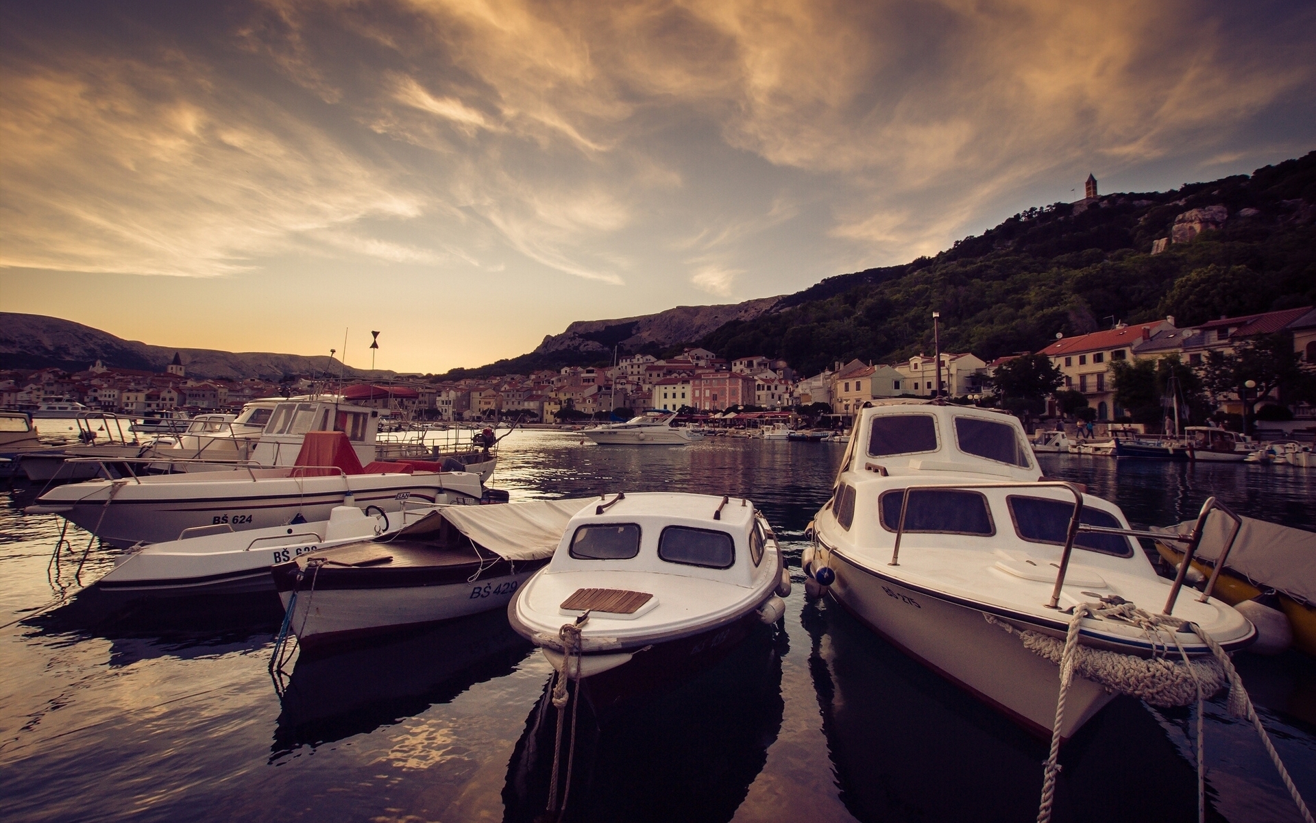 Free download wallpaper Boat, Harbor, Croatia, Vehicles, Motorboat on your PC desktop