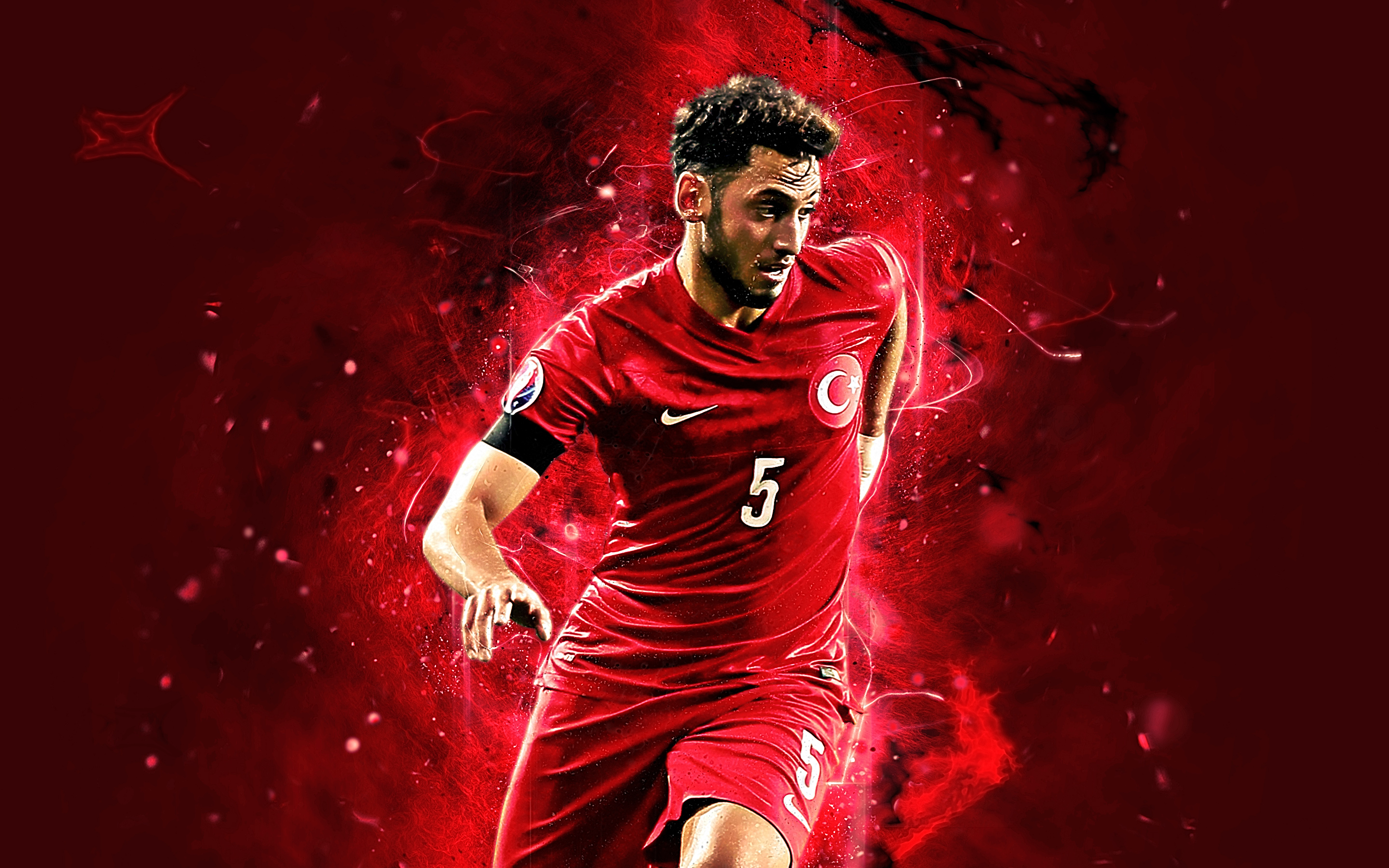 Laden Sie das Sport, Fußball, Türkisch, Hakan Çalhanoğlu-Bild kostenlos auf Ihren PC-Desktop herunter