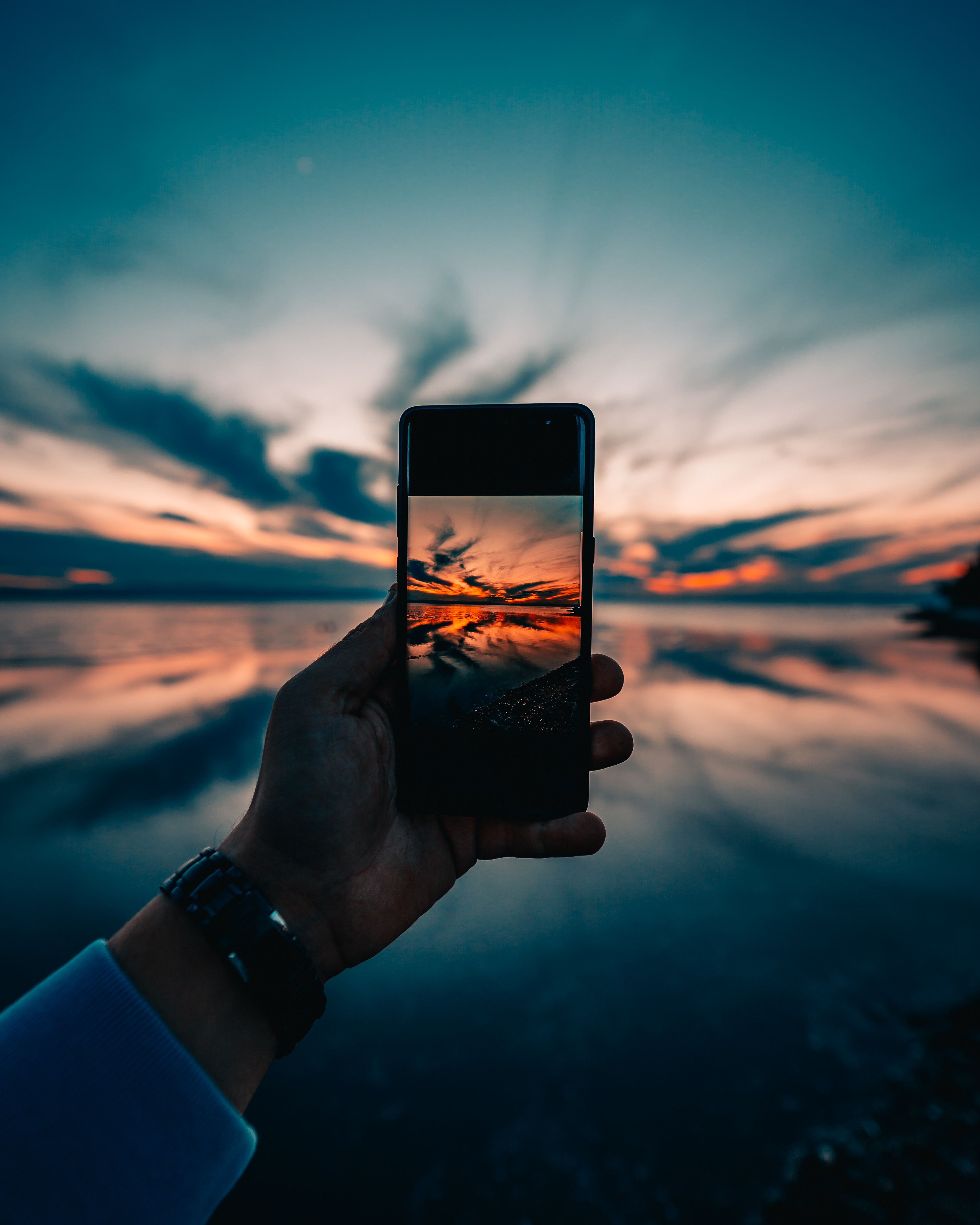 Laden Sie das Horizont, Hand, Verschiedenes, Sonstige, Telefon, Sunset-Bild kostenlos auf Ihren PC-Desktop herunter