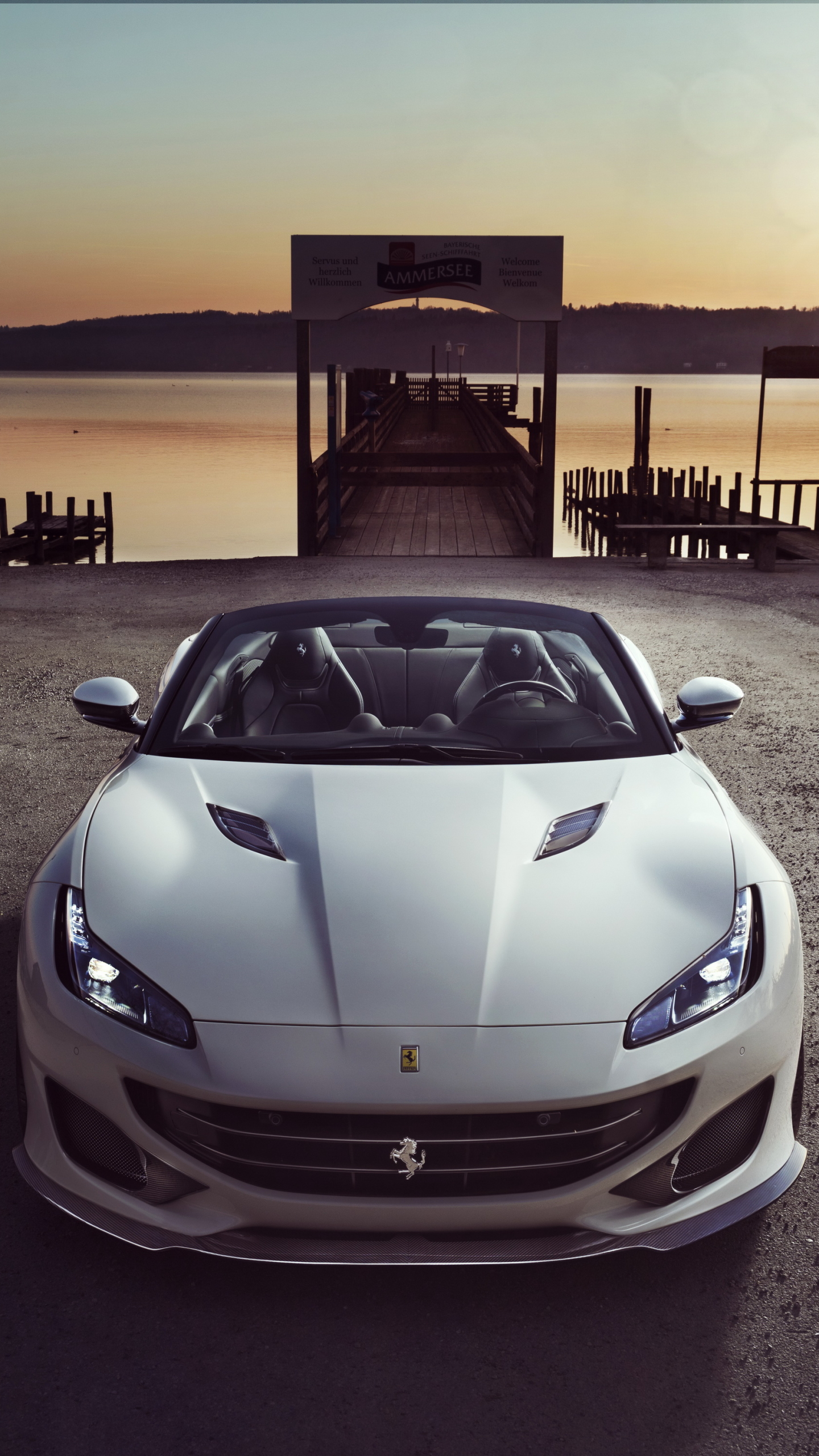 Laden Sie das Auto, Ferrari, Autos, Supersportwagen, Fahrzeug, Fahrzeuge, Weißes Auto, Ferrari Portofino-Bild kostenlos auf Ihren PC-Desktop herunter