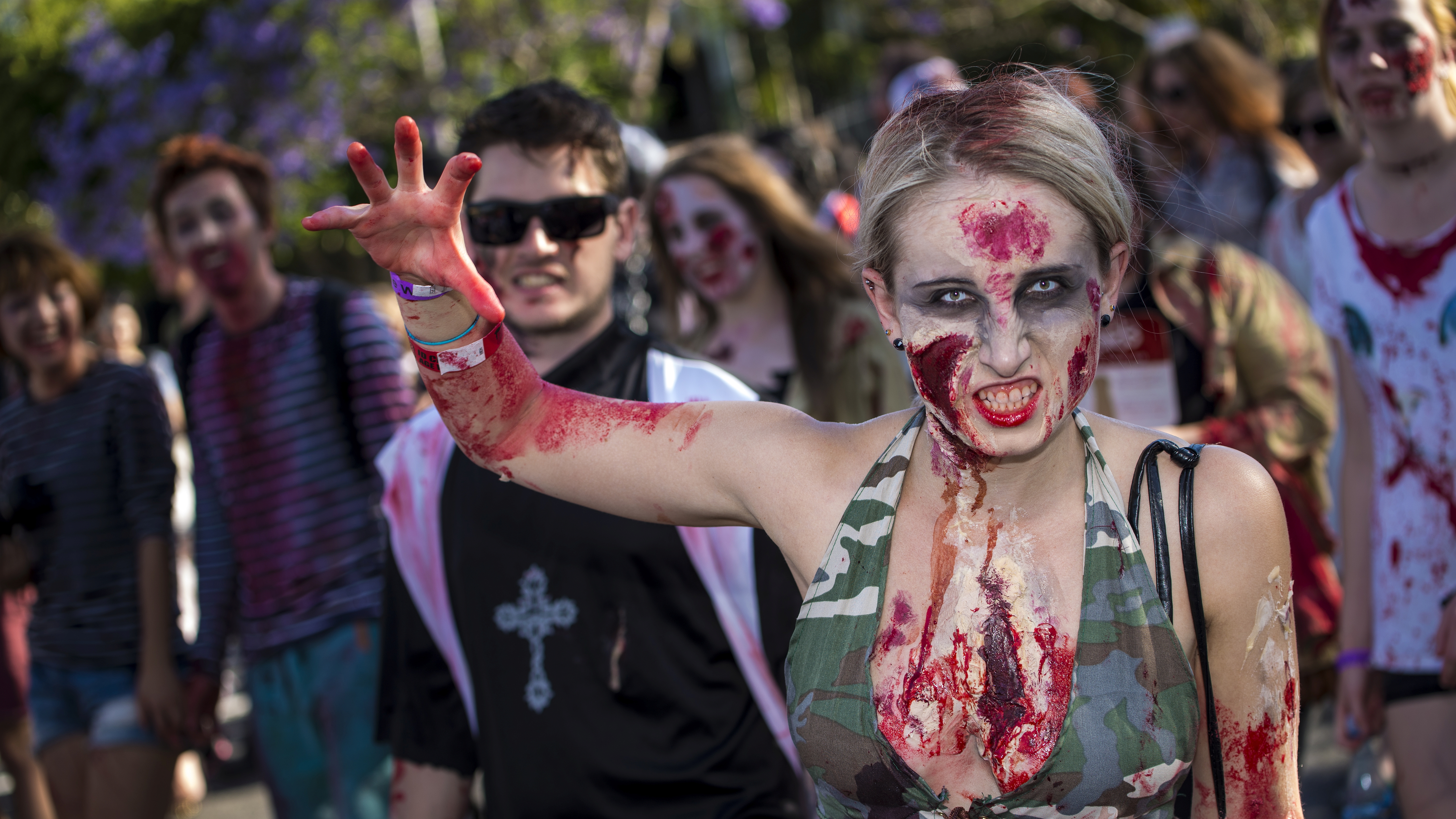 Baixar papel de parede para celular de Escuridão, Zumbi gratuito.