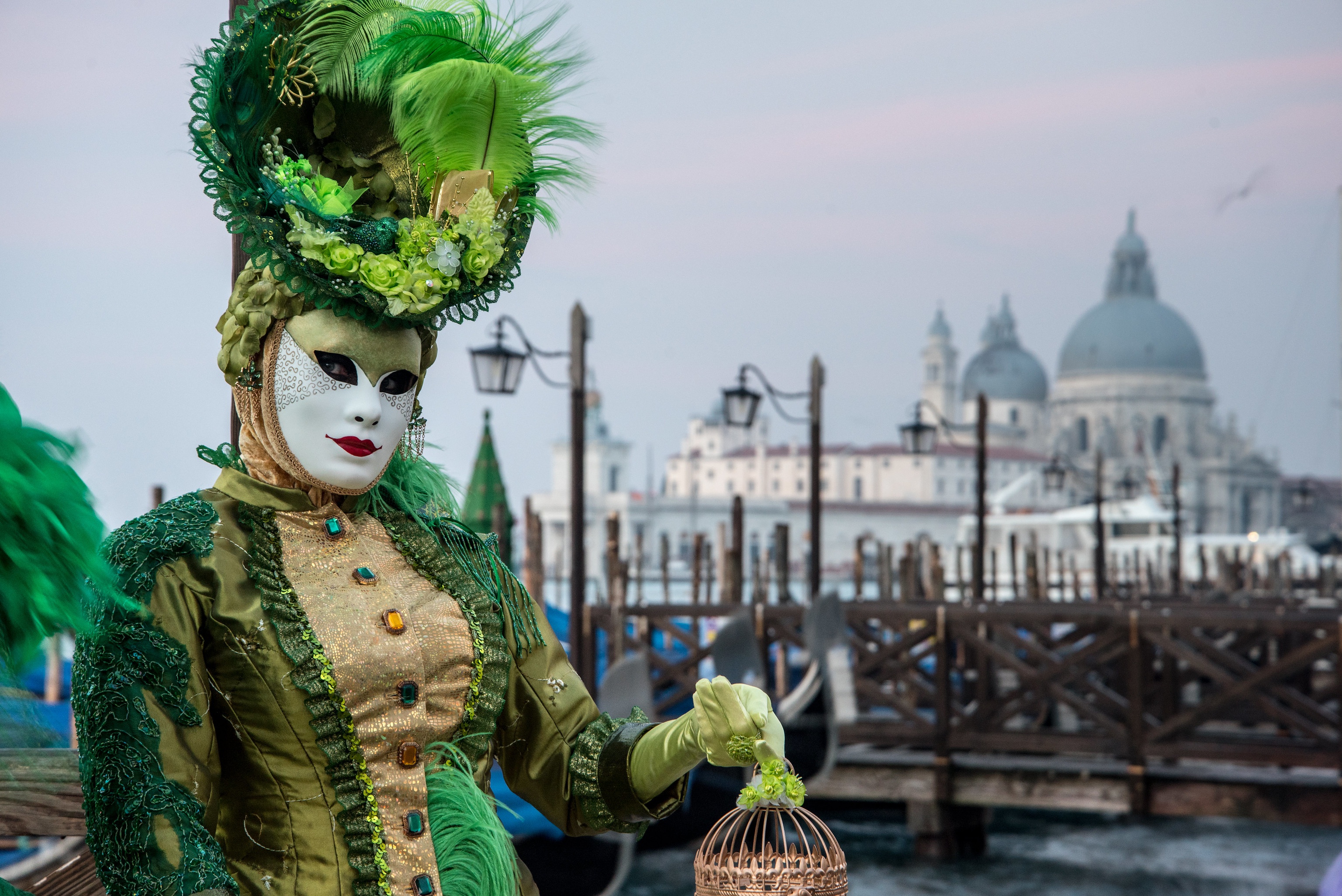 991537 скачать картинку фотографии, венецианский карнавал, карнавал, костюм, италия, венеция - обои и заставки бесплатно