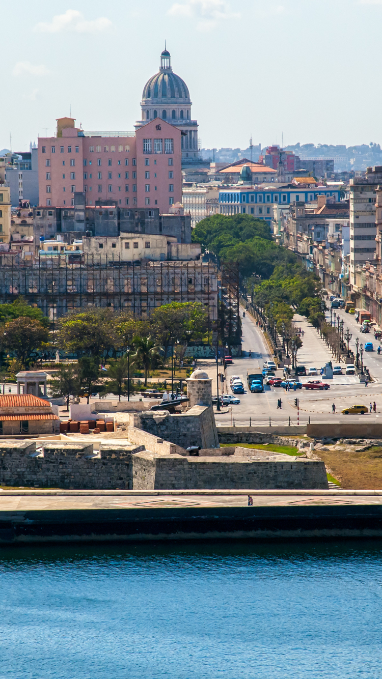 Скачать картинку Города, Гавана, Сделано Человеком в телефон бесплатно.