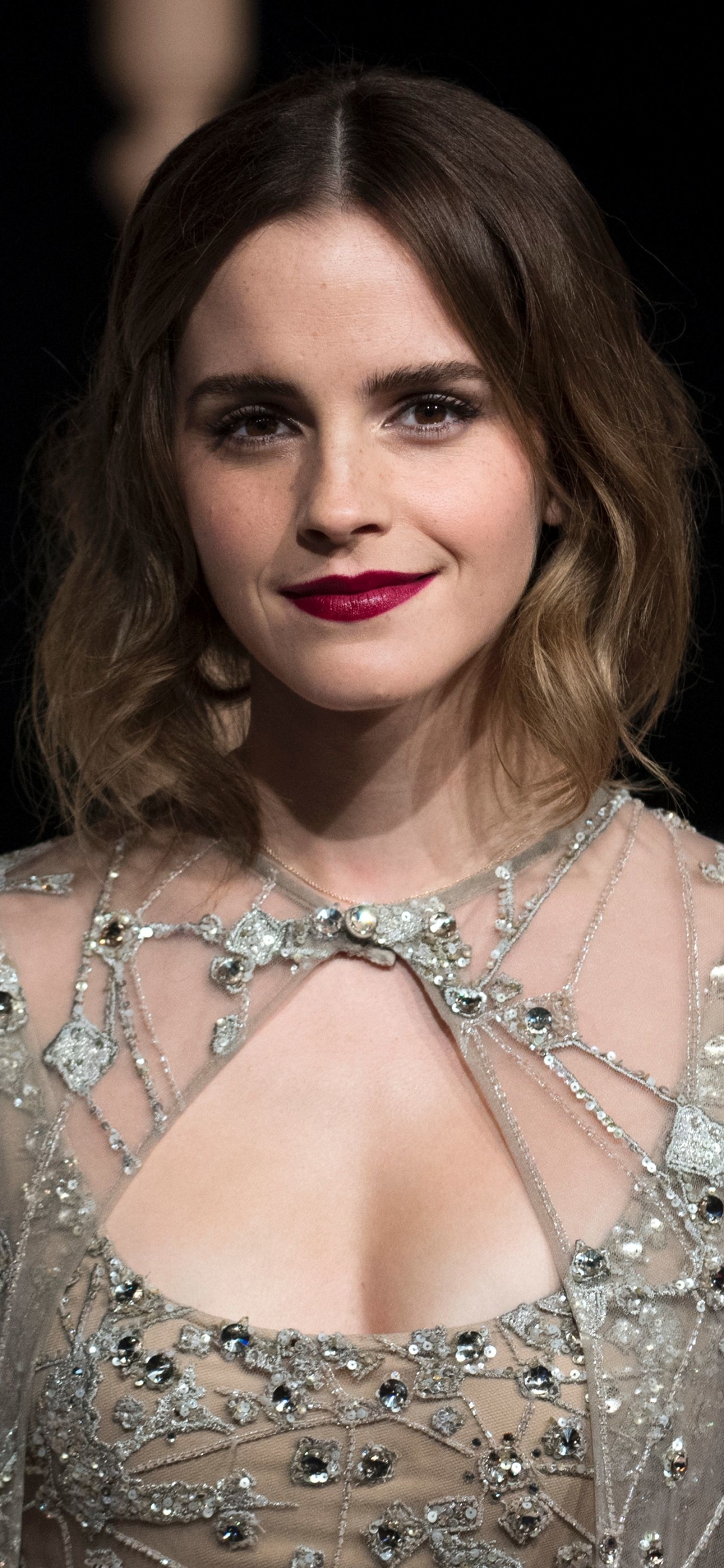 Baixar papel de parede para celular de Emma Watson, Inglês, Morena, Britânico, Celebridade, Olhos Castanhos, Cabelo Castanho, Atriz, Batom gratuito.