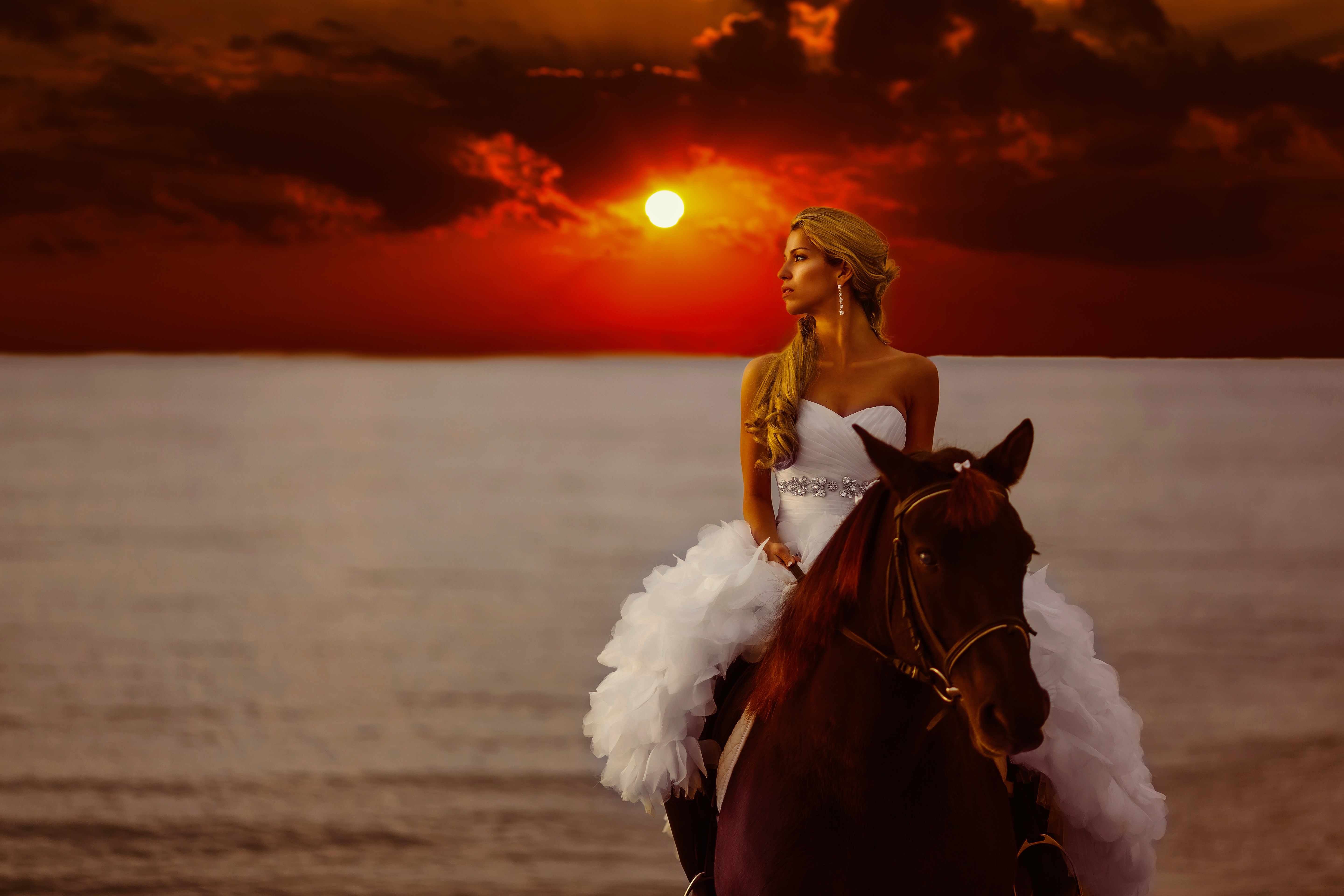 Free download wallpaper Sunset, Horizon, Ocean, Horse, Blonde, Bride, Women, Wedding Dress on your PC desktop