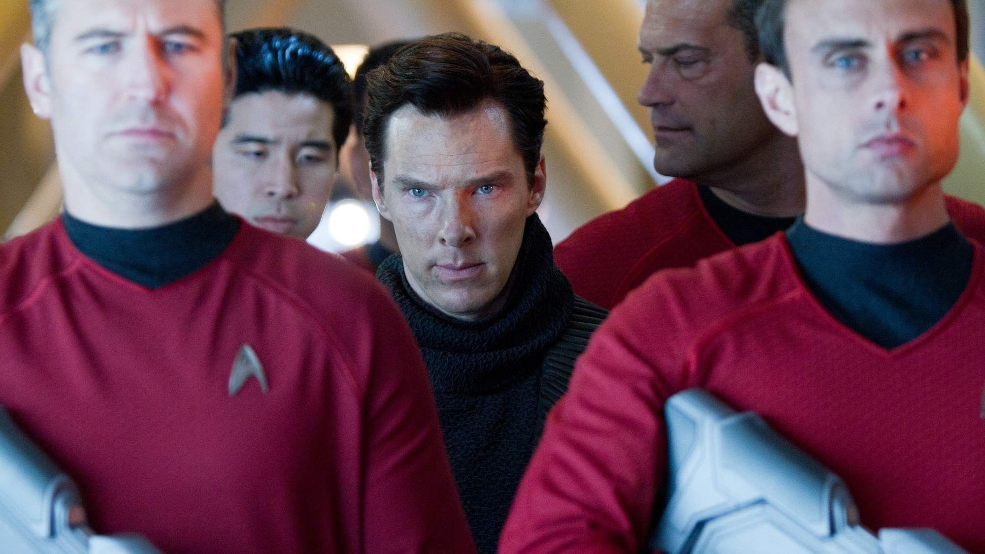 Descarga gratuita de fondo de pantalla para móvil de Star Trek: En La Oscuridad, La Conquista Del Espacio, Benedict Cumberbatch, Películas.