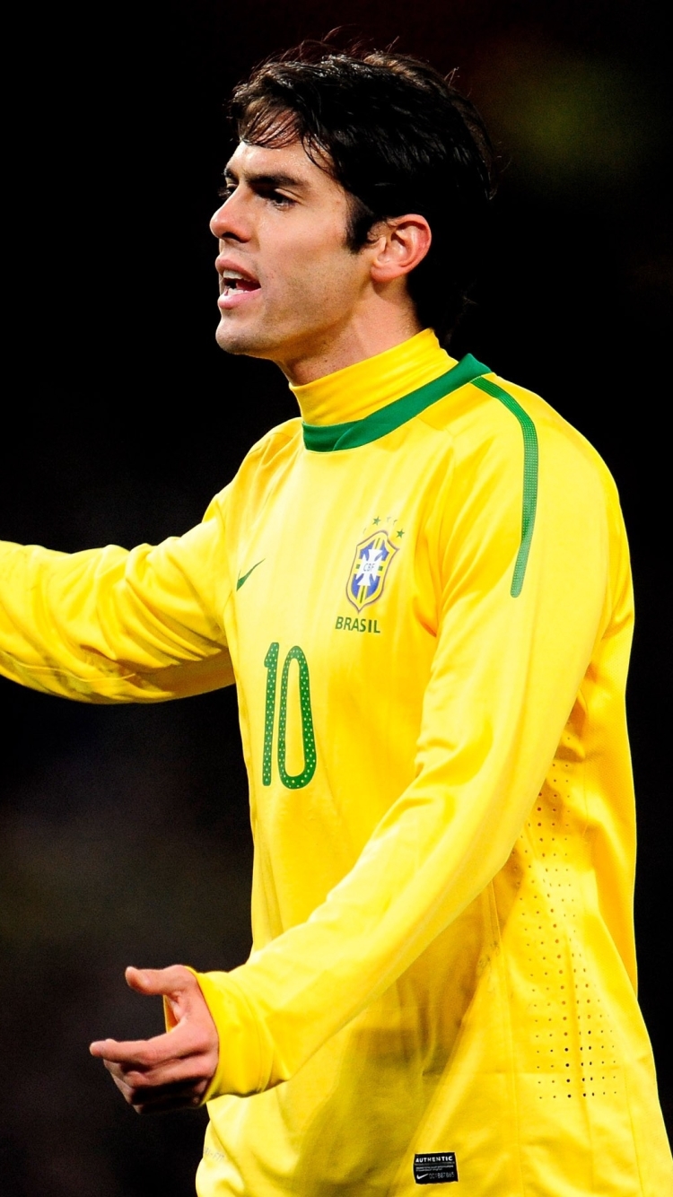 Baixar papel de parede para celular de Esportes, Futebol, Brasileiro, Kaká, Ricardo Kaká gratuito.