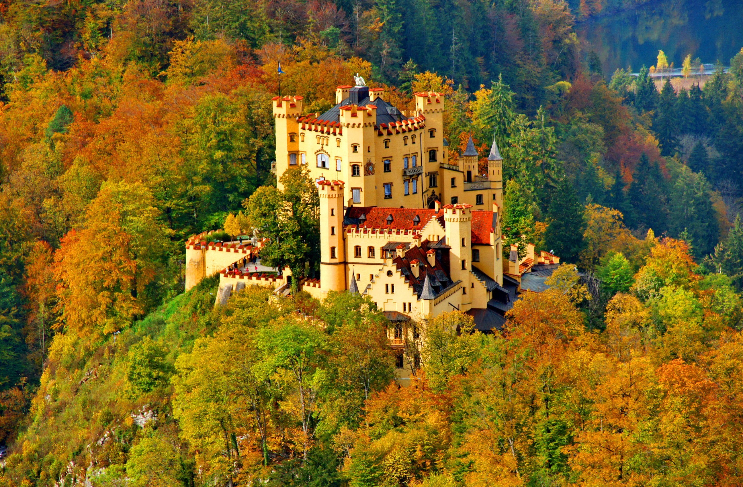 347305 télécharger l'image construction humaine, château de hohenschwangau, château, automne, châteaux - fonds d'écran et économiseurs d'écran gratuits