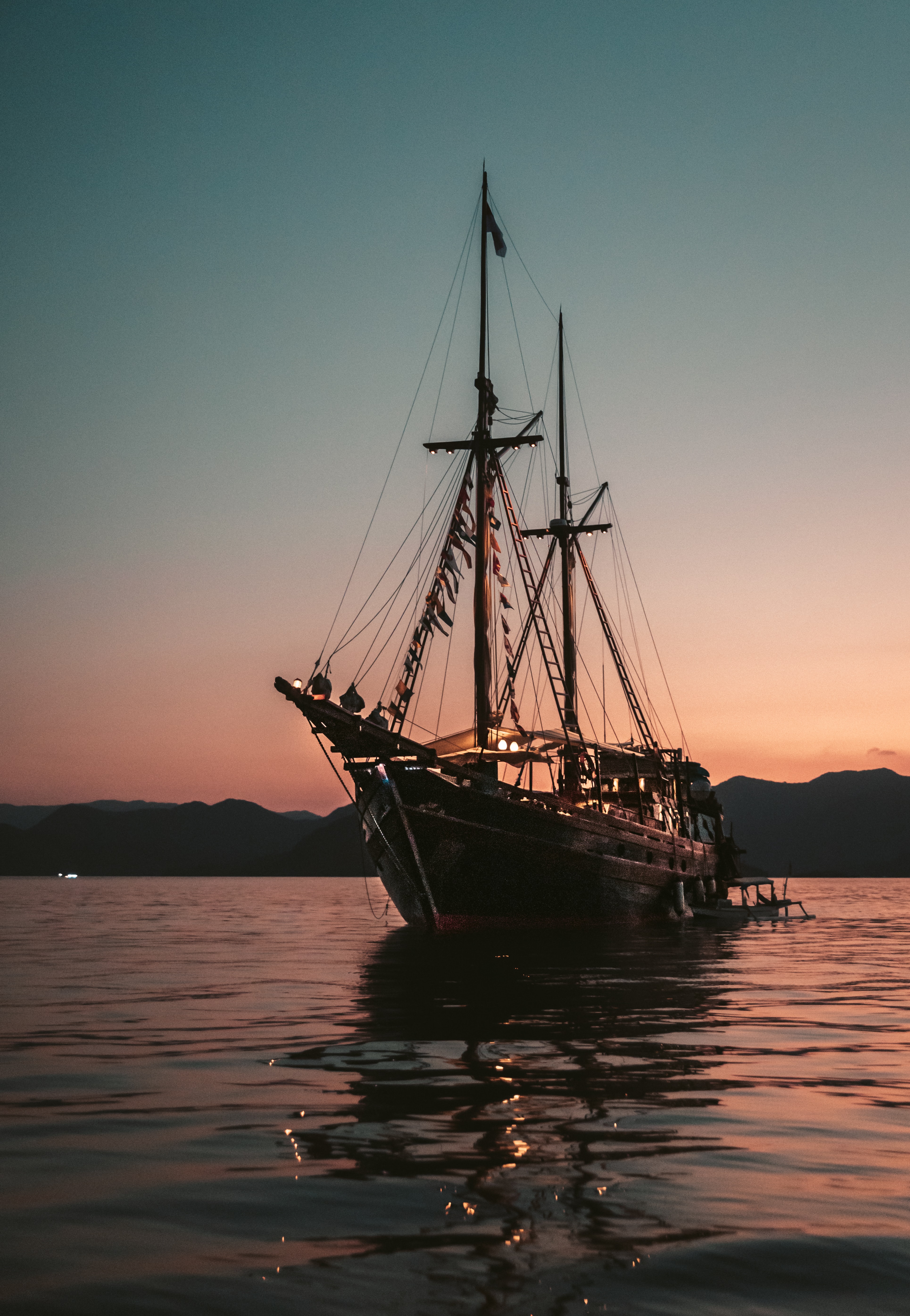 ship, water, sunset, waves, miscellanea, miscellaneous Full HD