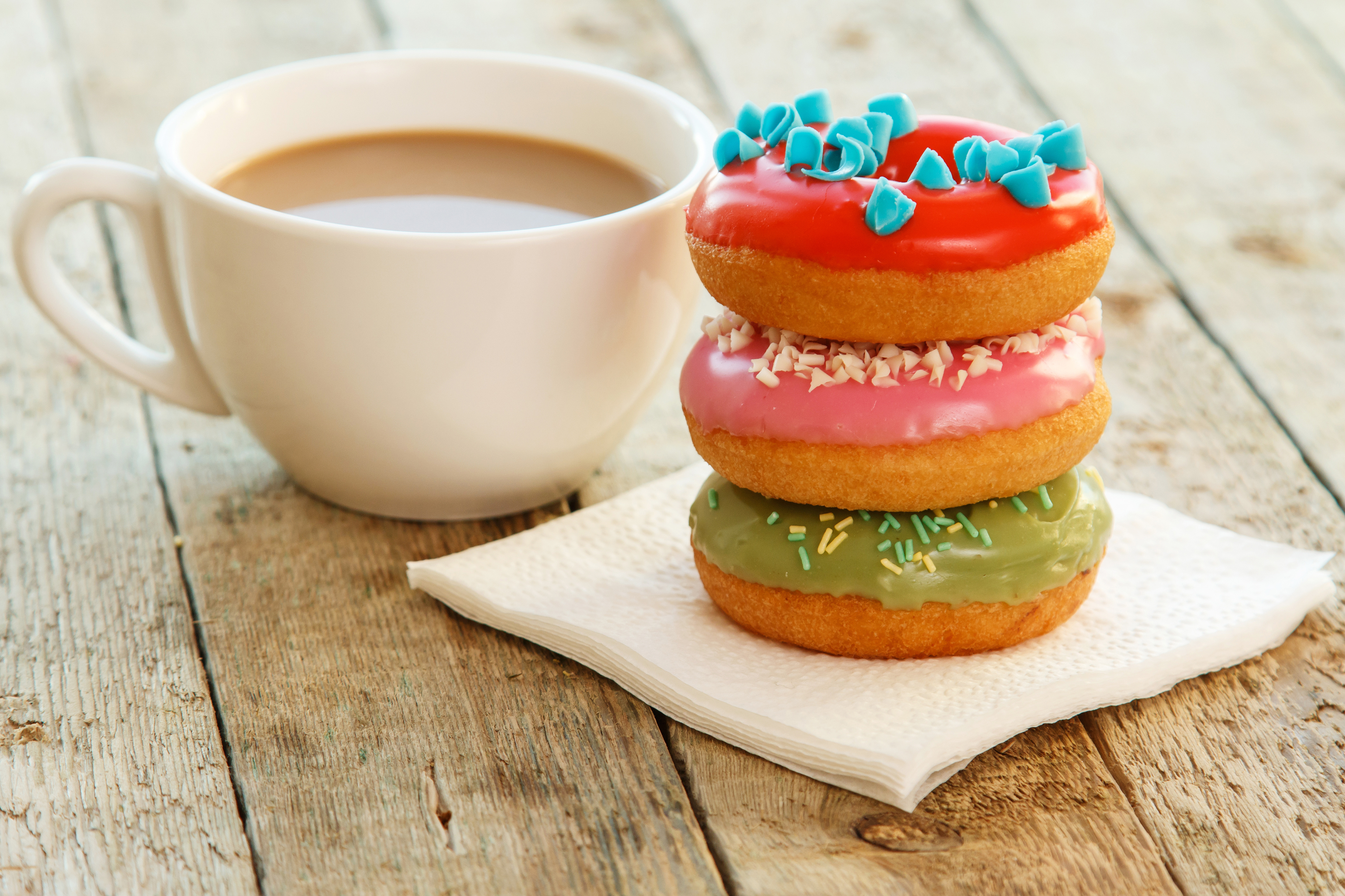Free download wallpaper Food, Coffee, Sweets, Doughnut on your PC desktop