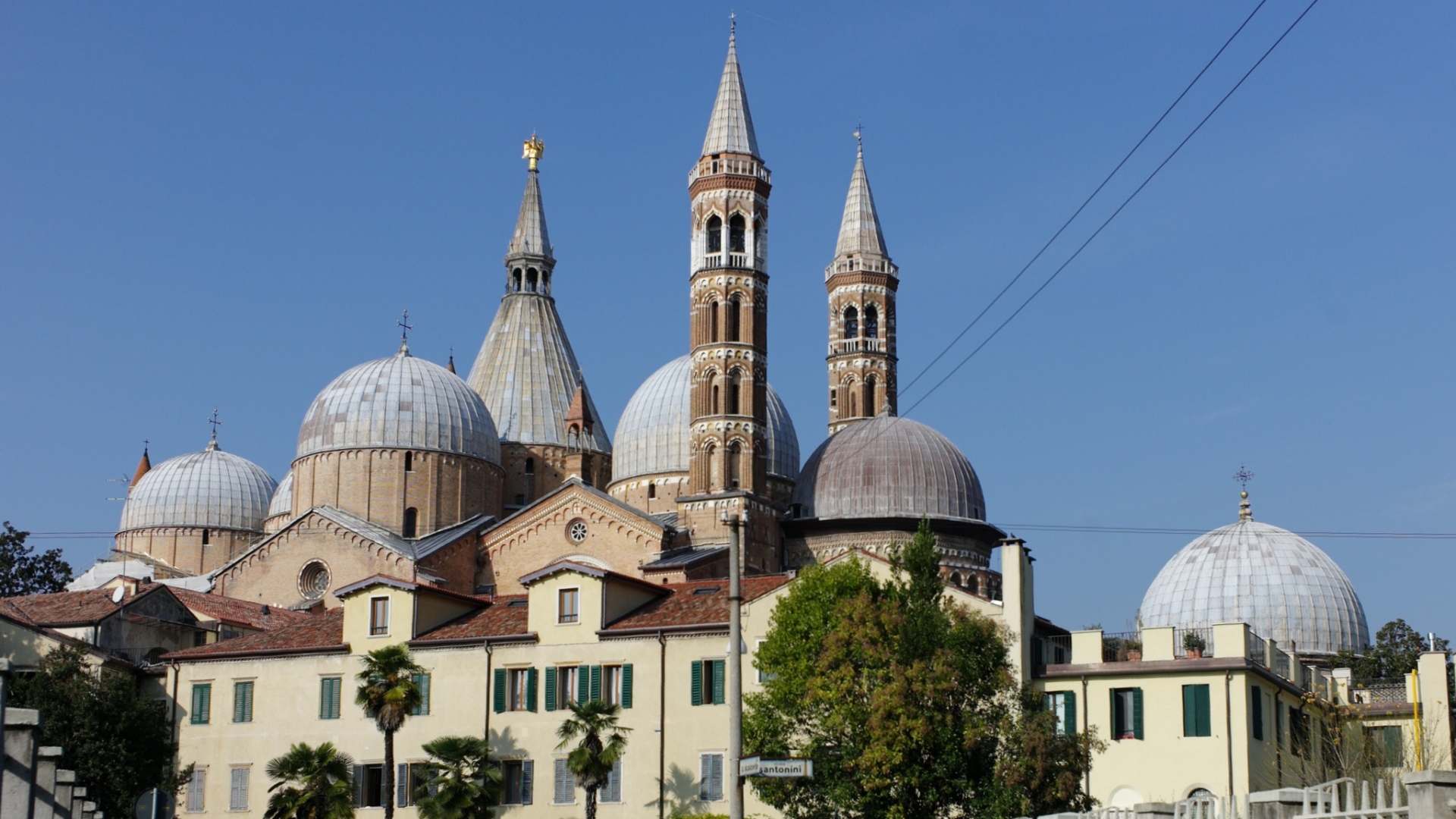 Los mejores fondos de pantalla de Basílica De San Antonio De Padua para la pantalla del teléfono