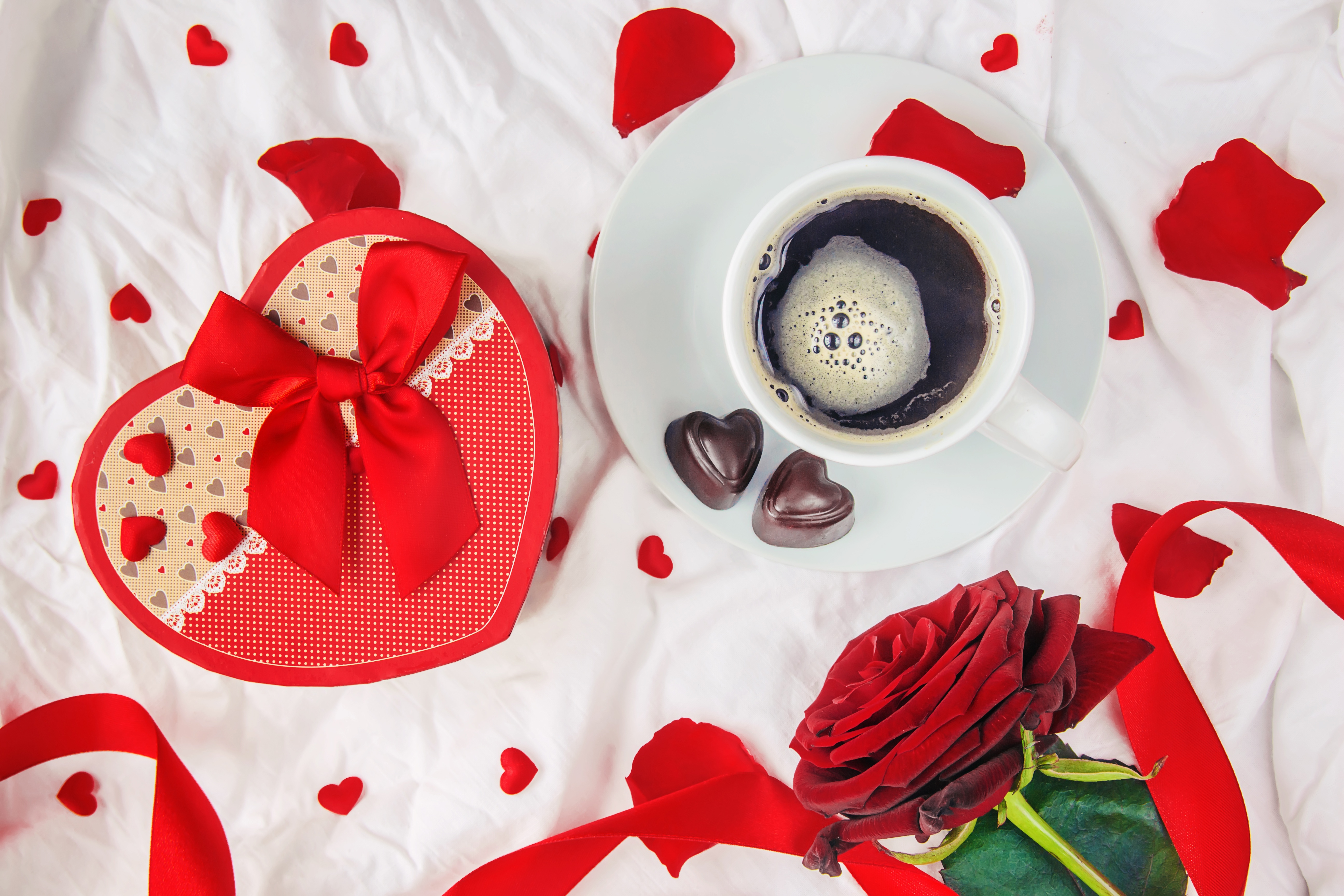 Free download wallpaper Valentine's Day, Coffee, Still Life, Flower, Rose, Cup, Holiday, Gift, Heart Shaped on your PC desktop