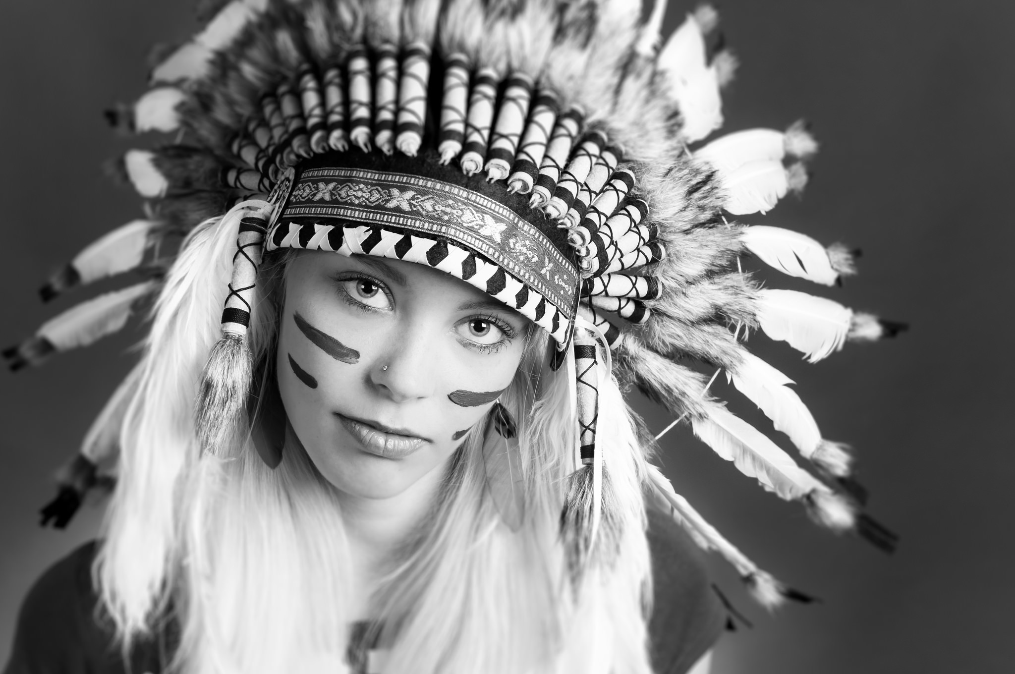 Free download wallpaper Women, Black & White, Native American on your PC desktop