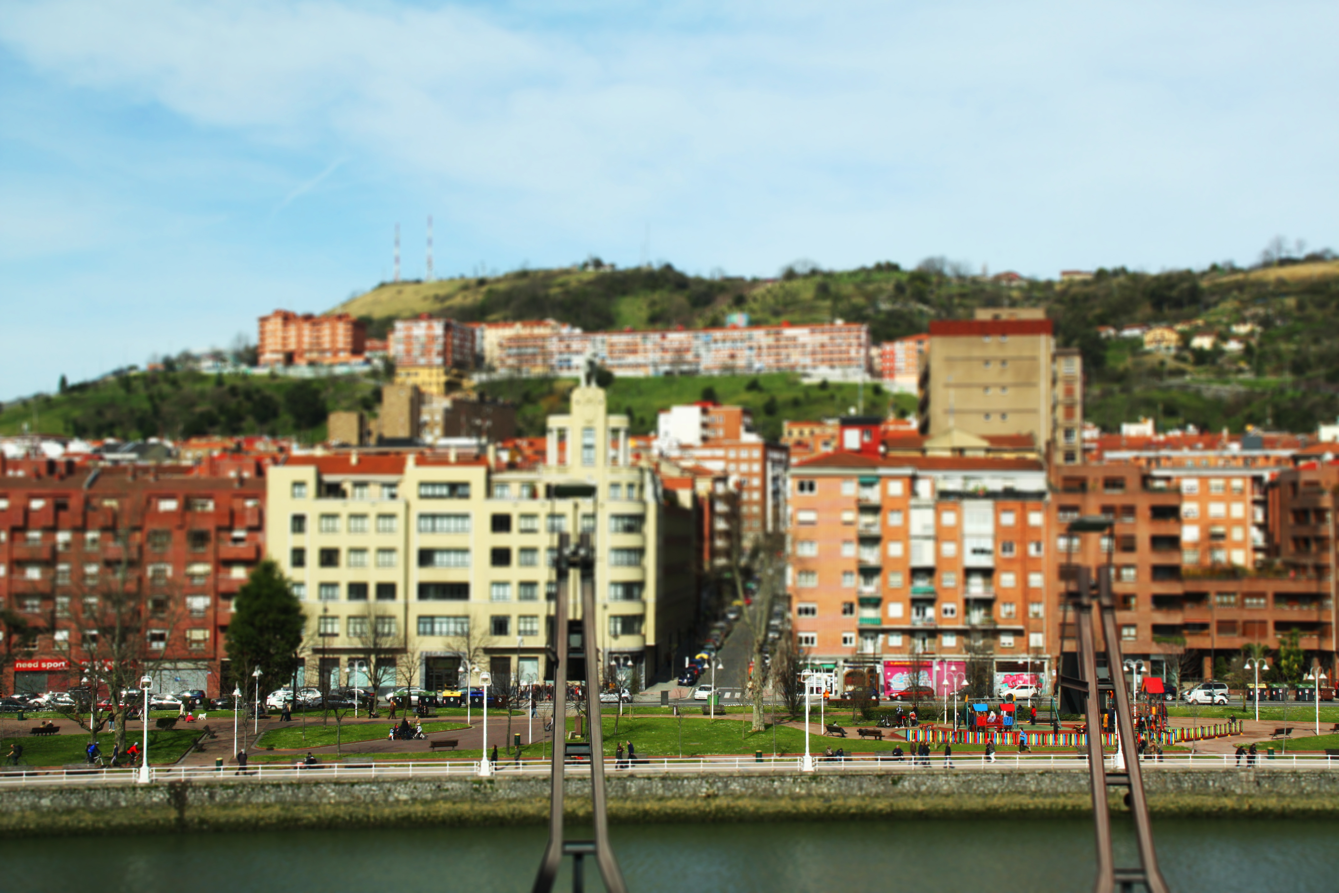Free download wallpaper Cities, City, Spain, River, Man Made, Bilbao on your PC desktop
