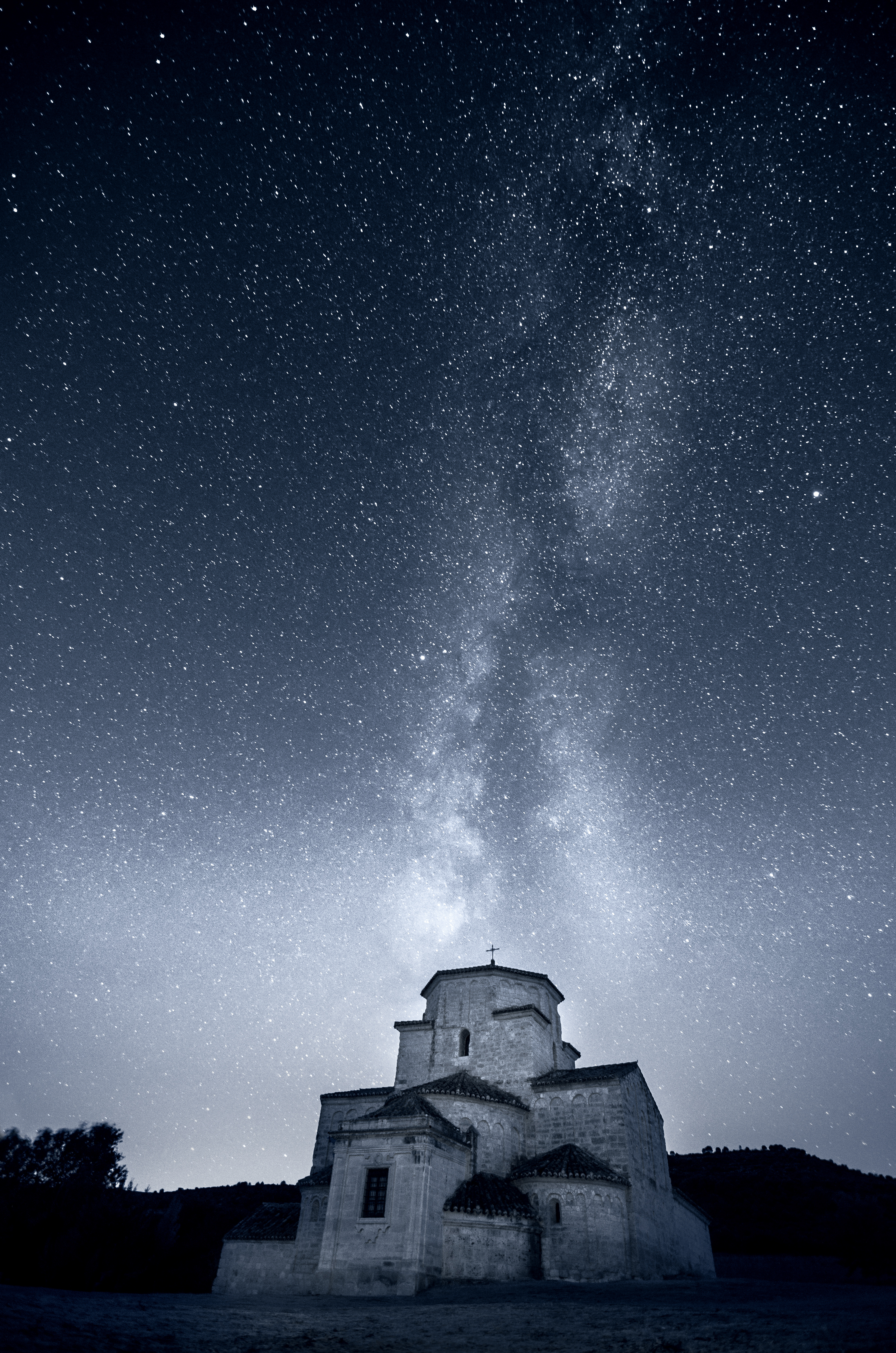 church, nature, night, starry sky, milky way for android