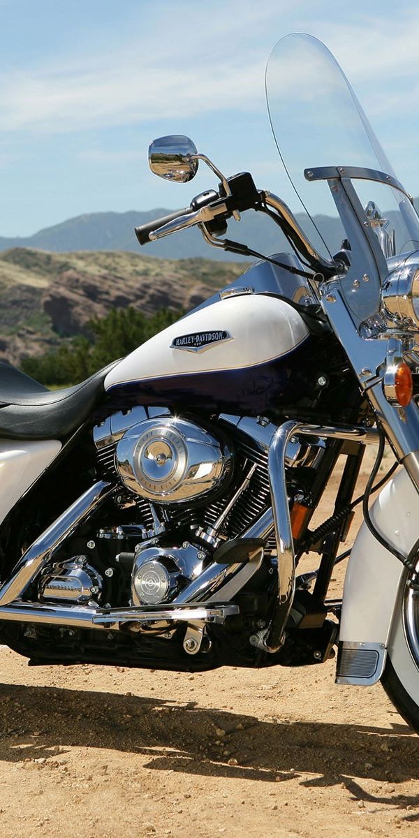 03 Harley Davidson Road King Wallpaper For Android
