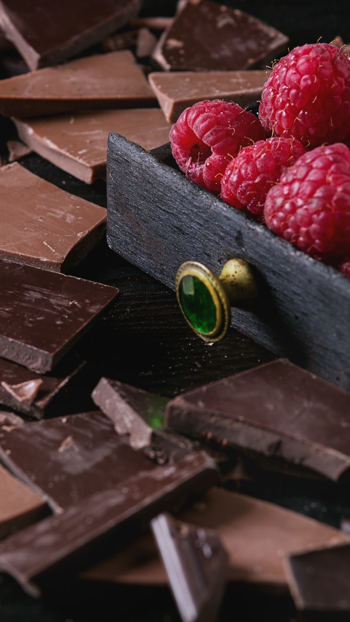 Download mobile wallpaper Food, Chocolate, Raspberry, Still Life, Berry, Fruit for free.
