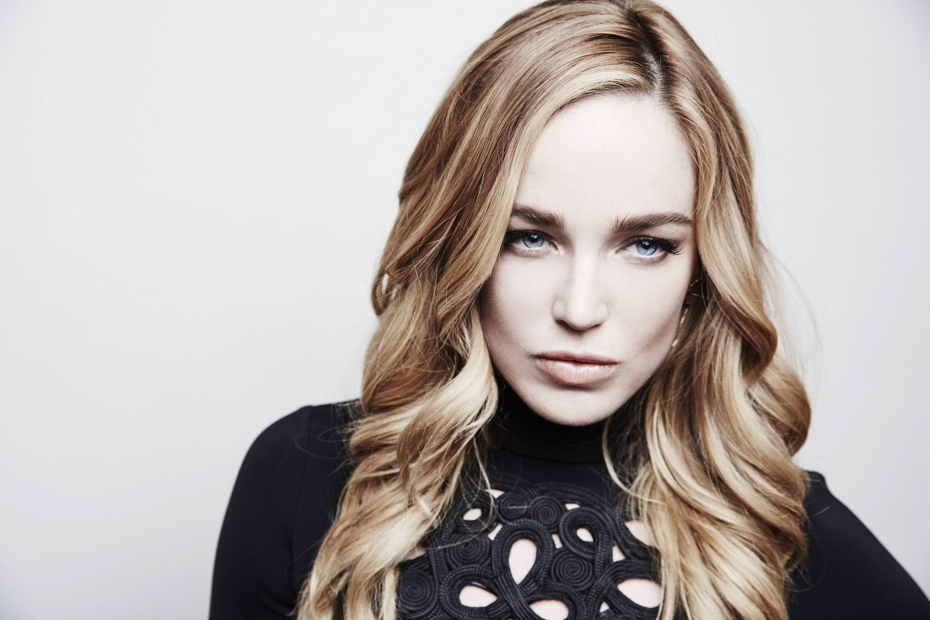 Free download wallpaper Blonde, Blue Eyes, American, Celebrity, Actress, Caity Lotz on your PC desktop