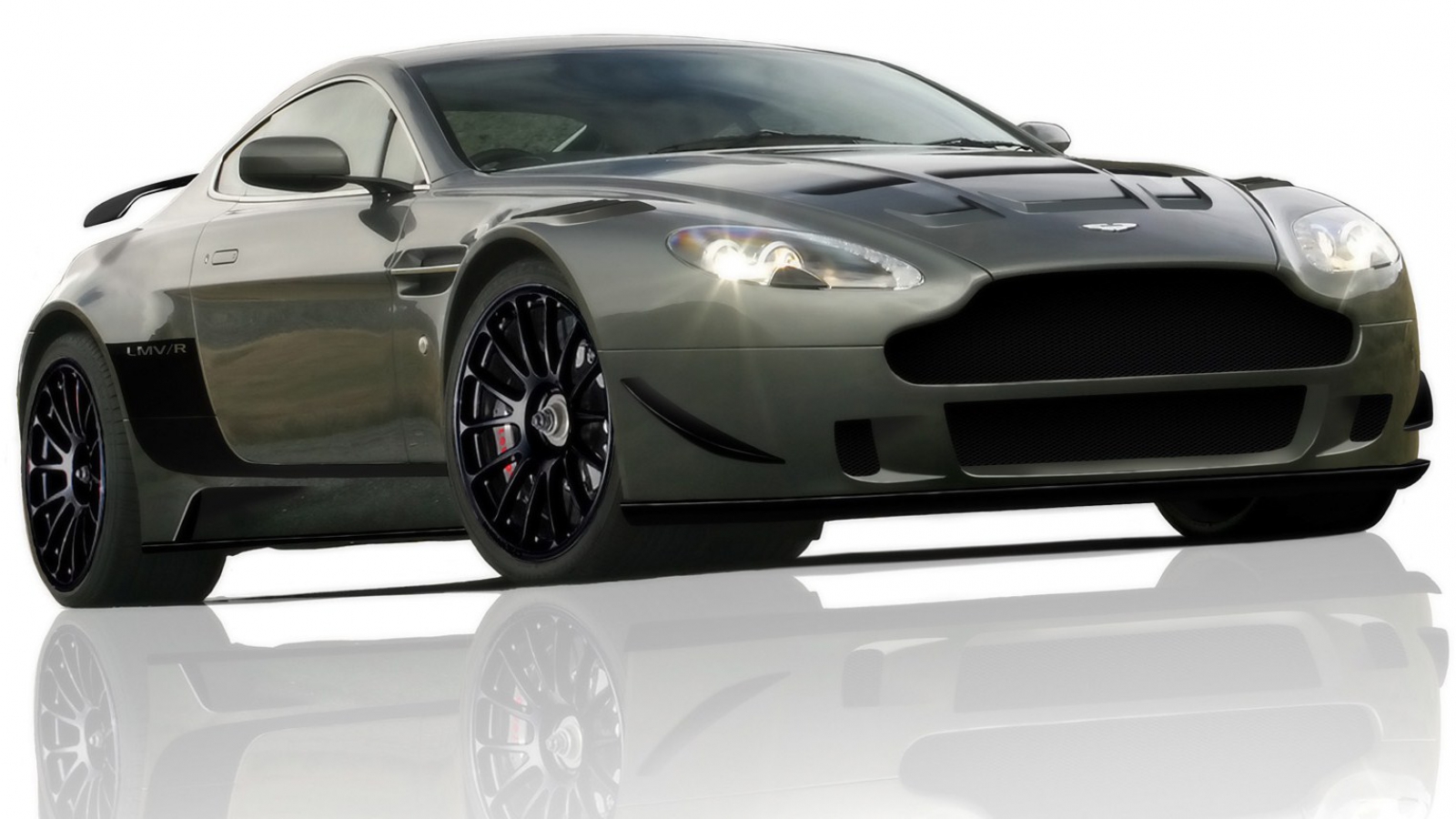 Laden Sie Aston Martin Lmv/r HD-Desktop-Hintergründe herunter