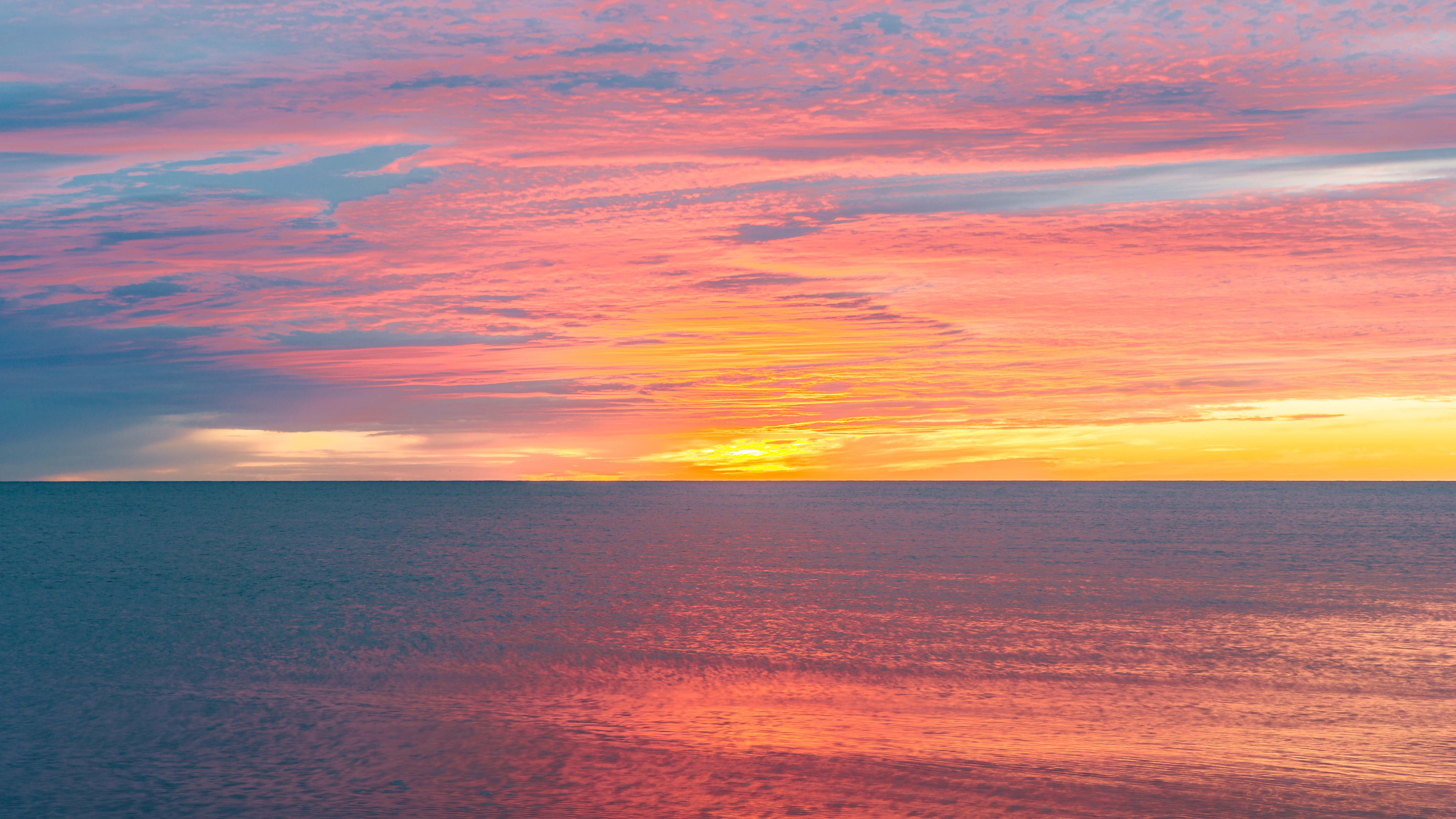 Download mobile wallpaper Nature, Sunset, Horizon, Ocean, Earth, Cloud for free.