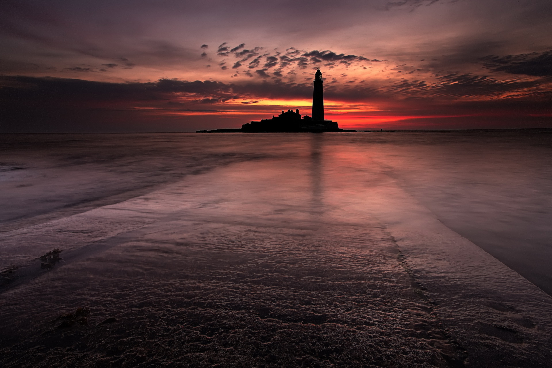 Free download wallpaper Lighthouse, Man Made on your PC desktop