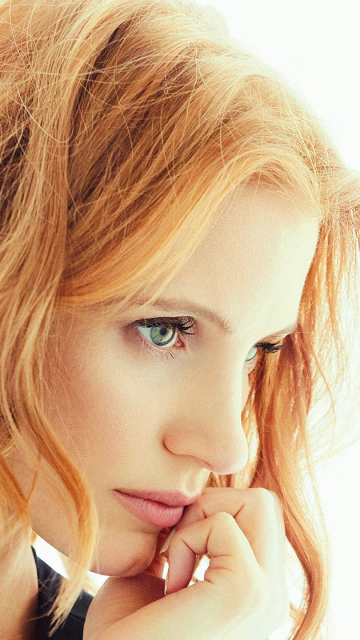 Handy-Wallpaper Rothaarige, Gesicht, Blaue Augen, Berühmtheiten, Darstellerin, Jessica Chastain kostenlos herunterladen.