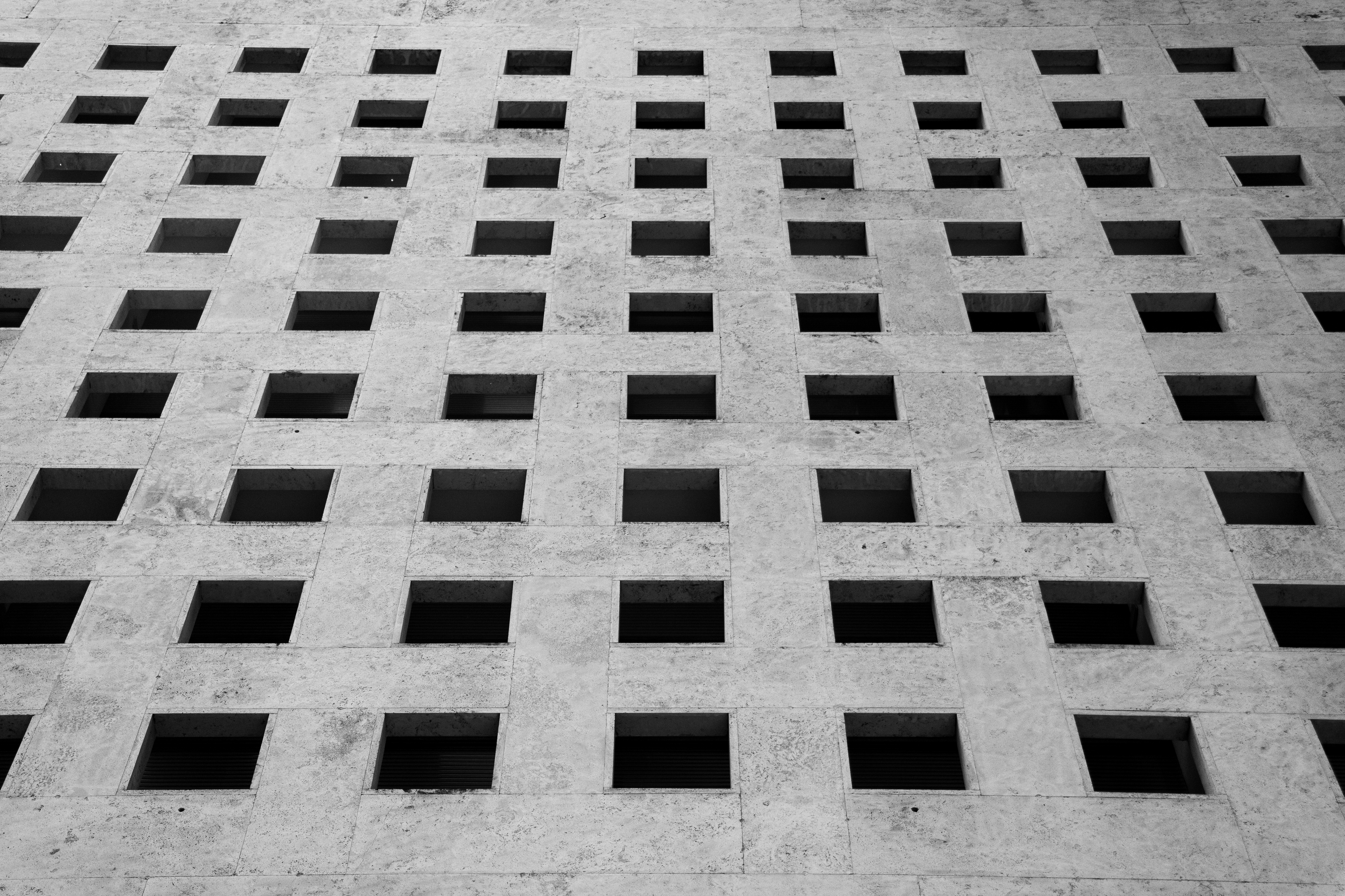 Download mobile wallpaper Building, Chb, Bw, Minimalism for free.